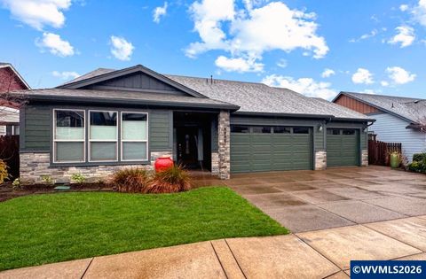 5640 Cinnamon Teal St SE Salem OR 97306