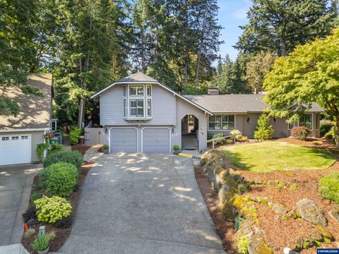4886 Sage Hen Cir Lake Oswego OR 97035