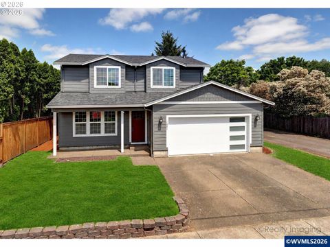1041 Fabry Rd SE Salem OR 97306