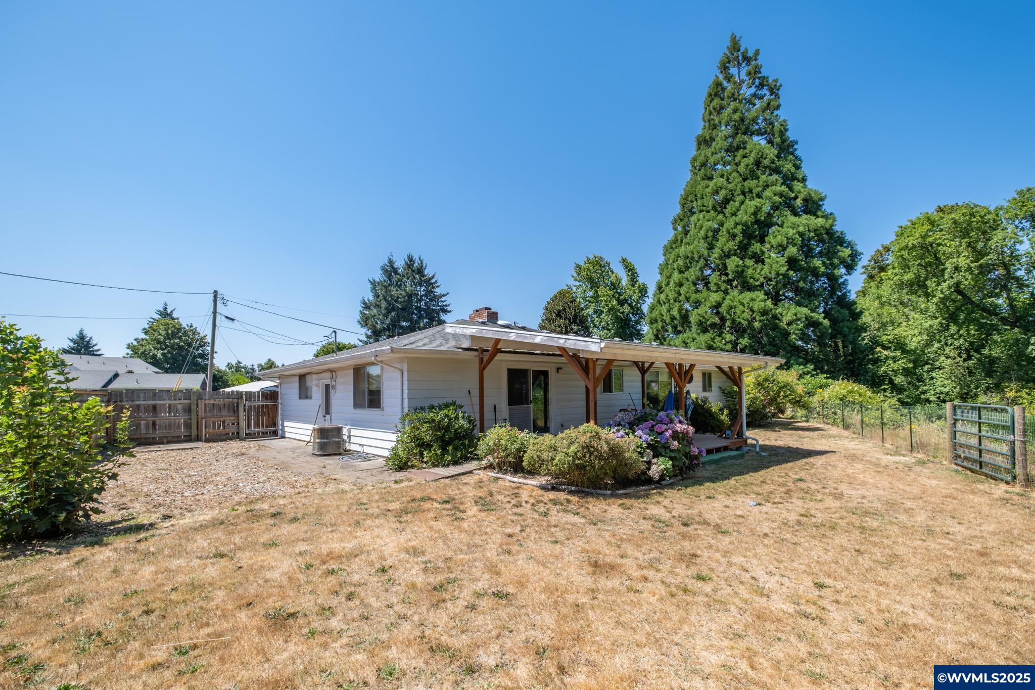 145 Bromil St