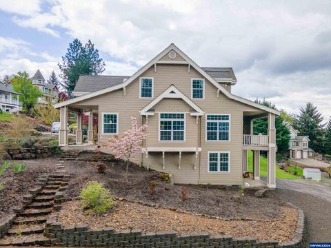 Single Family Residence in Brownsville OR 747 Westview St 38.jpg