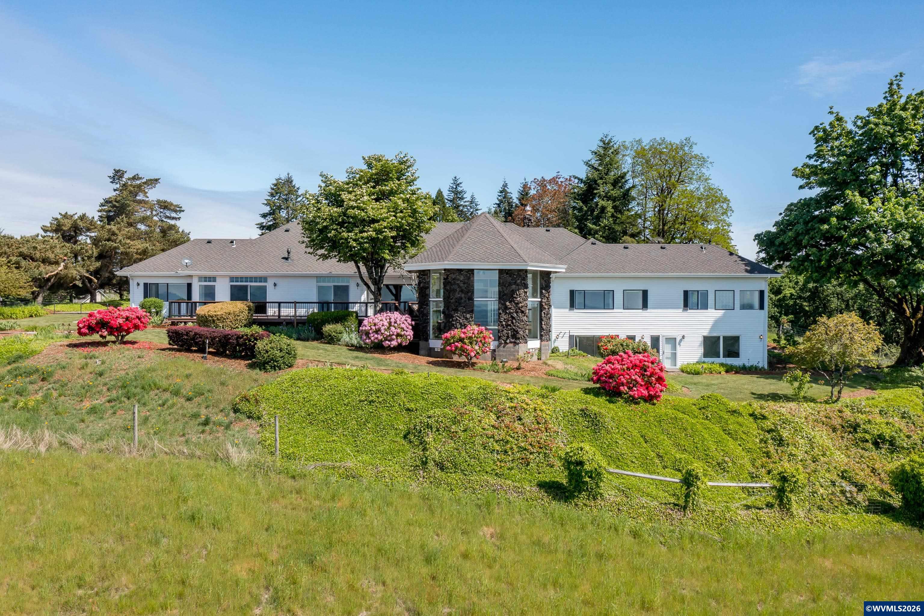 3794 East Nanitch Cir SE