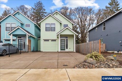 1156 S 11th St Independence OR 97351