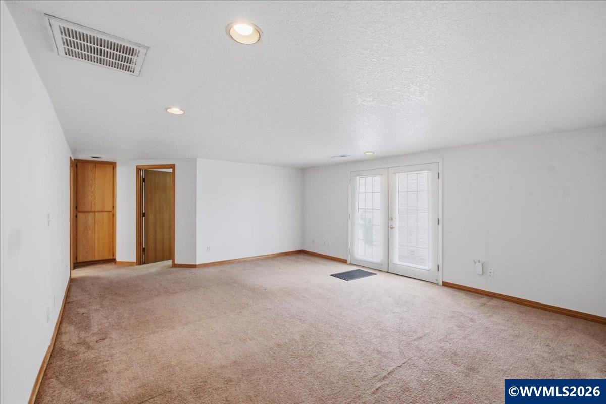 33120 S Meridian Rd, Woodburn, OR, 97071, USA, 3 Bedrooms Bedrooms, ,2 BathroomsBathrooms,Residential,Contingent,33120 S Meridian Rd,843094