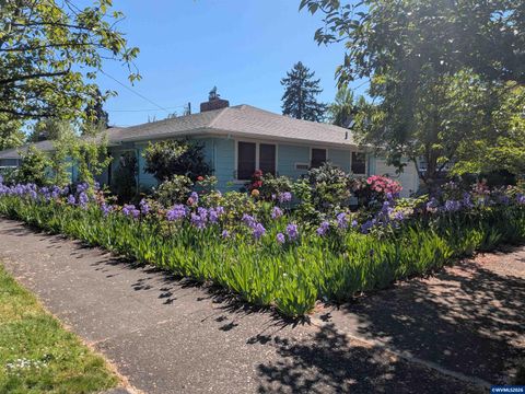 714 SW Ferry St Albany OR 97321