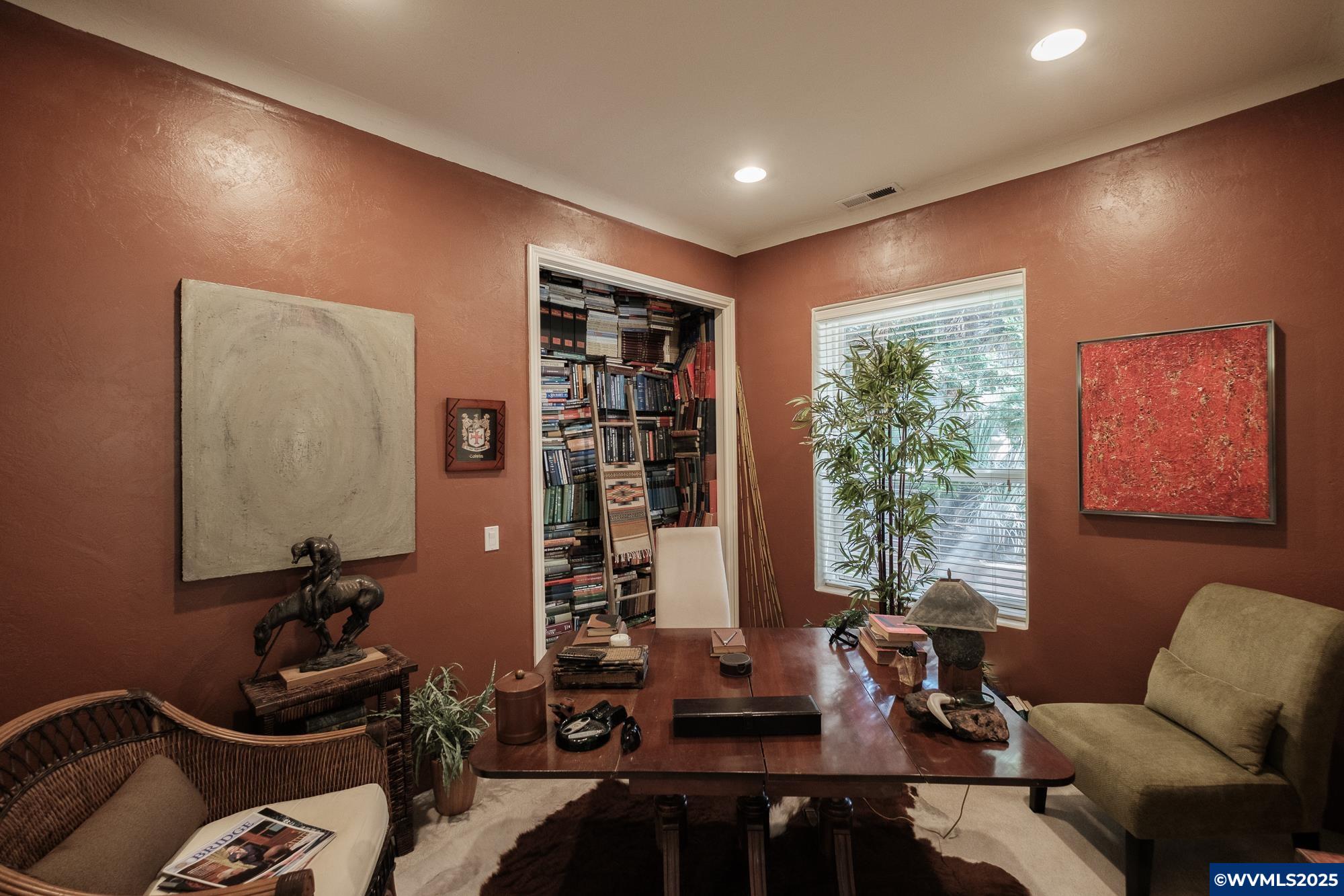 Salem, Oregon 97306, United States, 3 Bedrooms Bedrooms, ,2 BathroomsBathrooms,Residential,Active,120192