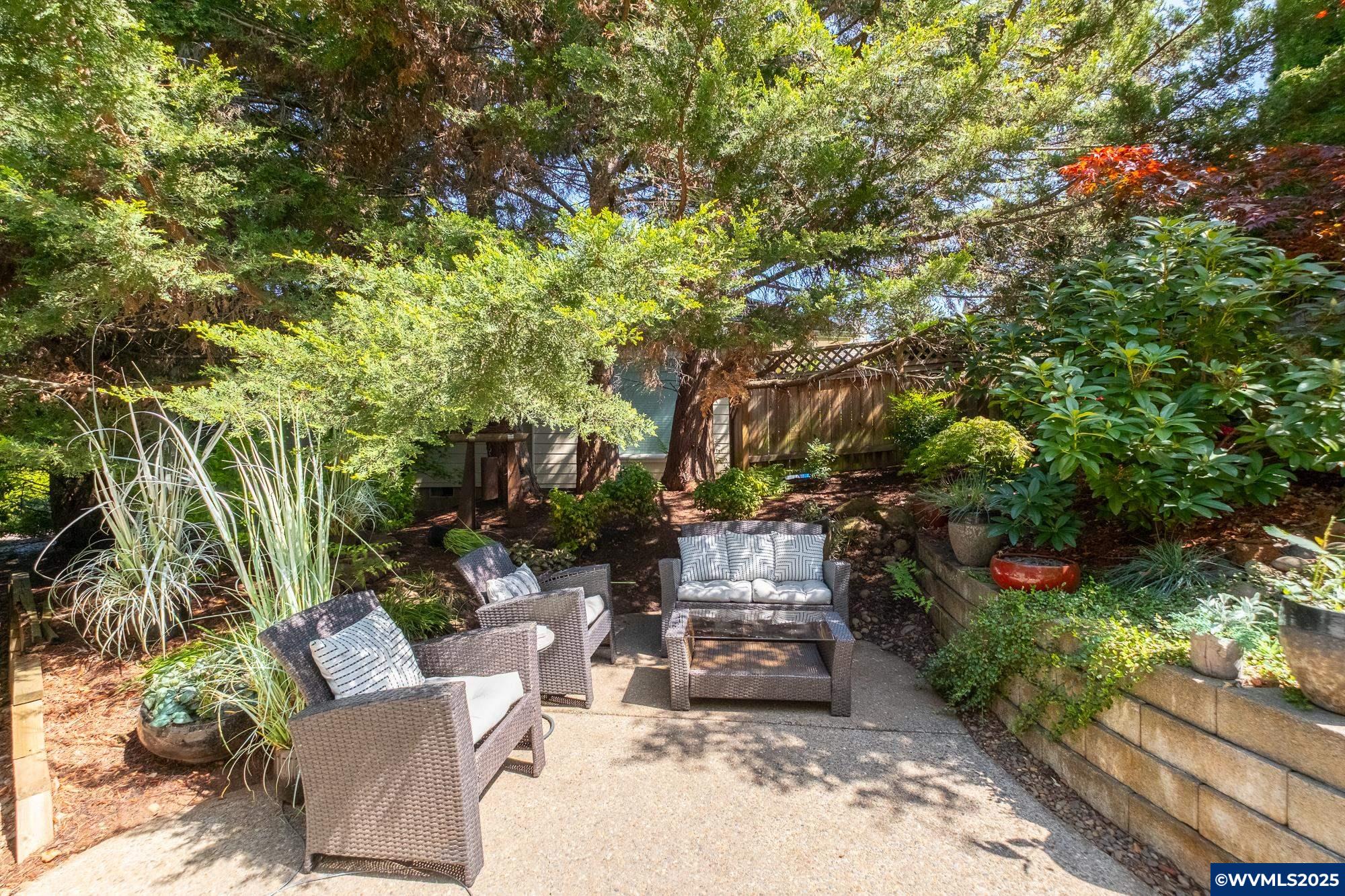 Salem, Oregon 97306, United States, 3 Bedrooms Bedrooms, ,2 BathroomsBathrooms,Residential,Active,120192