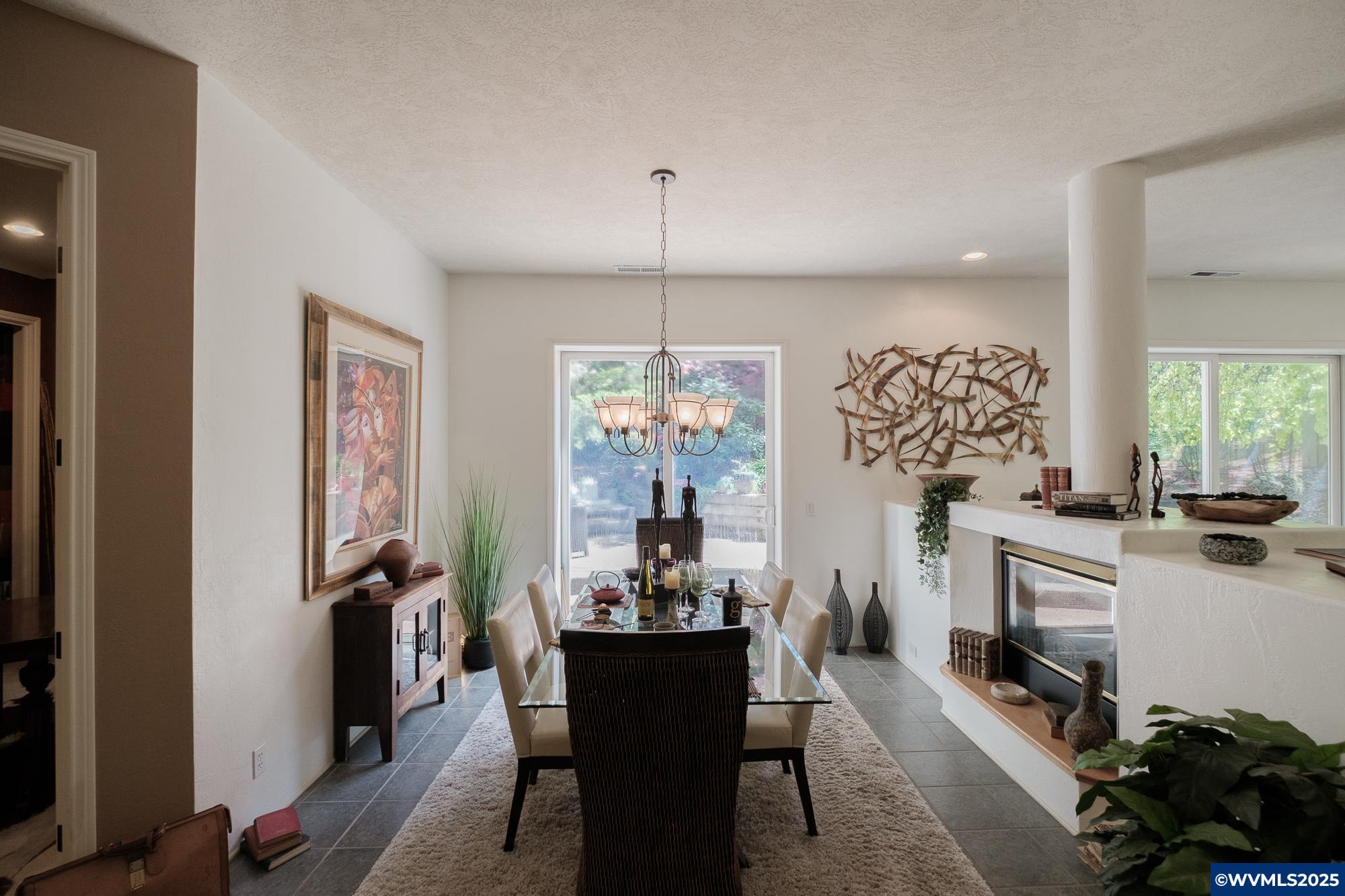 Salem, Oregon 97306, United States, 3 Bedrooms Bedrooms, ,2 BathroomsBathrooms,Residential,Active,120192