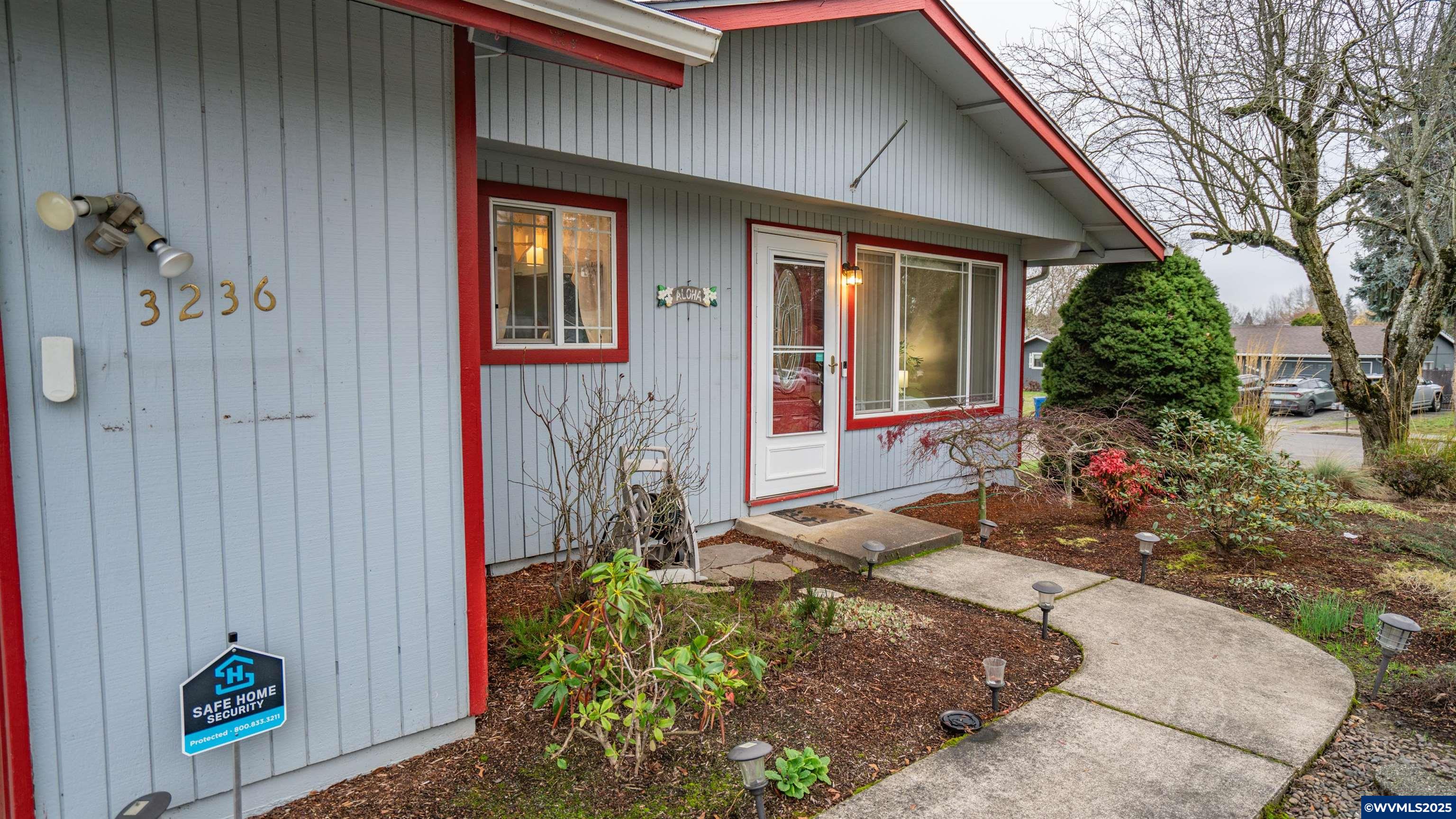 Salem, Oregon 97305, United States, 3 Bedrooms Bedrooms, ,2 BathroomsBathrooms,Residential,Active,255148