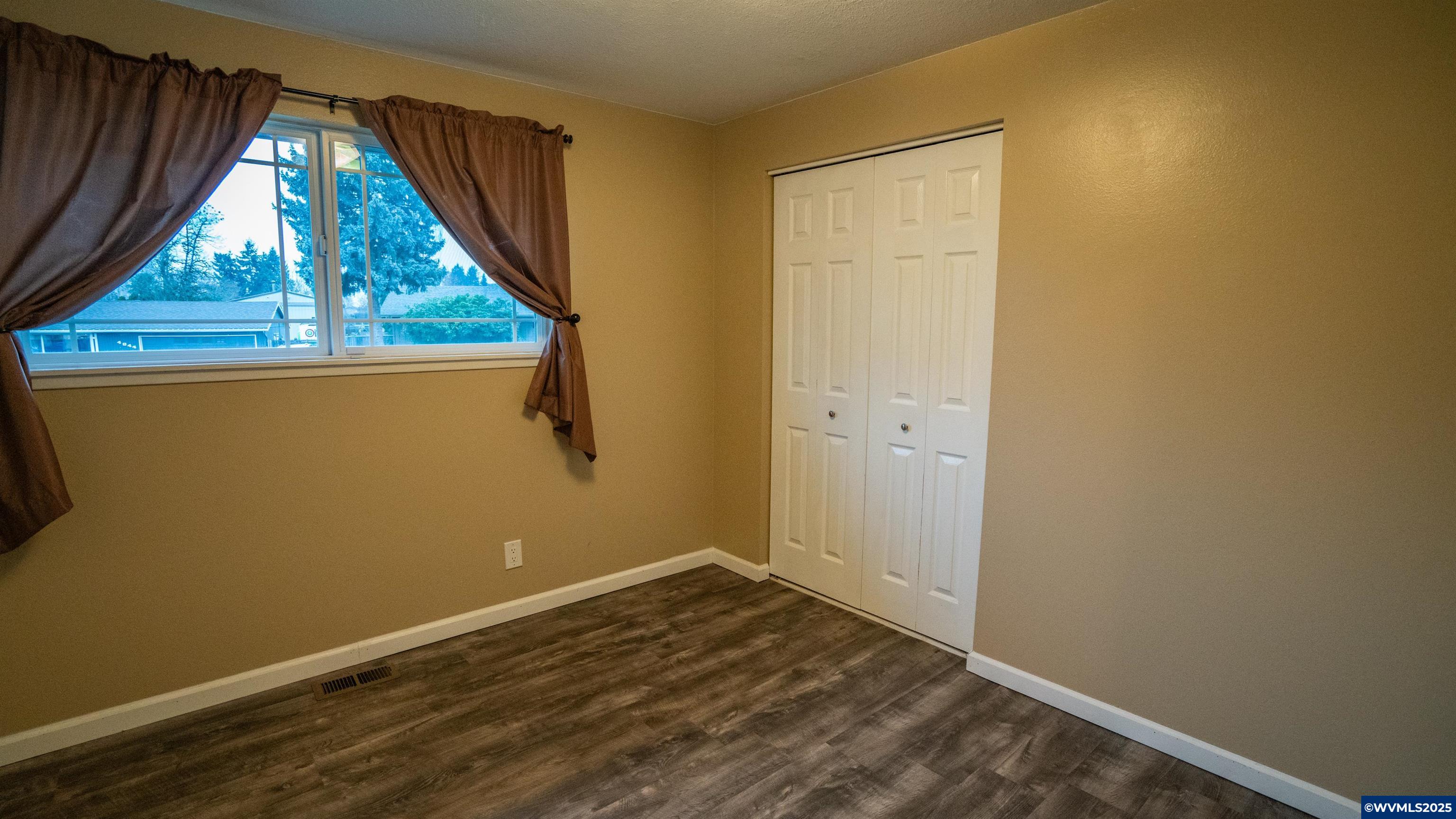 Salem, Oregon 97305, United States, 3 Bedrooms Bedrooms, ,2 BathroomsBathrooms,Residential,Active,255148