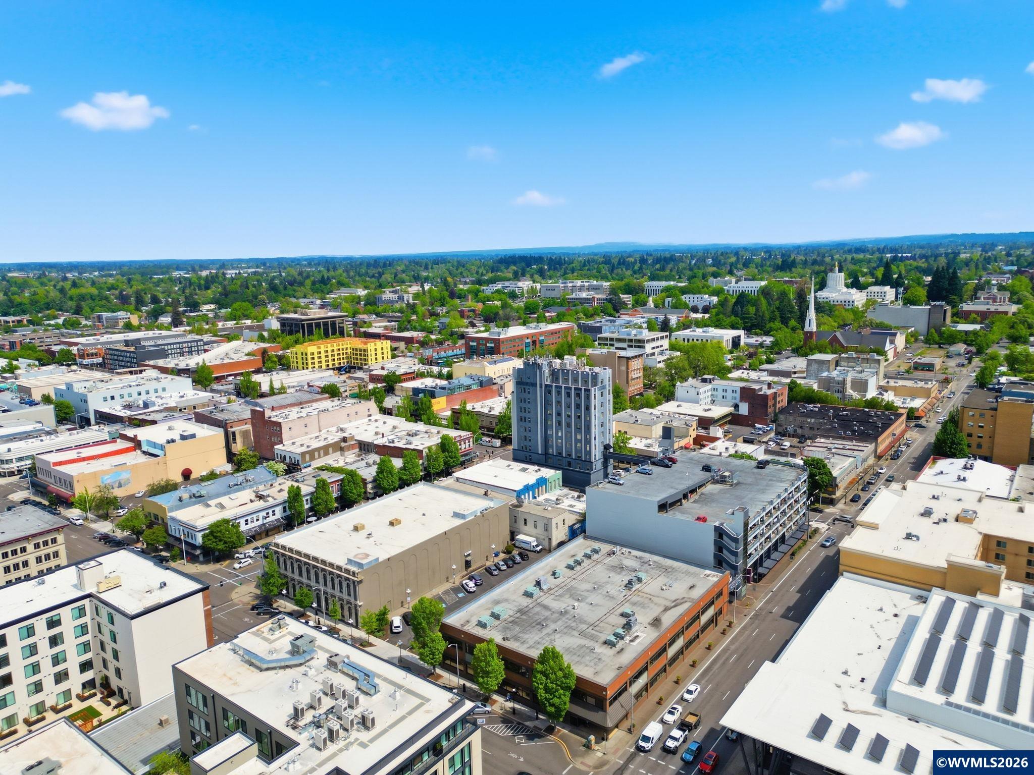 198 Commercial St SE