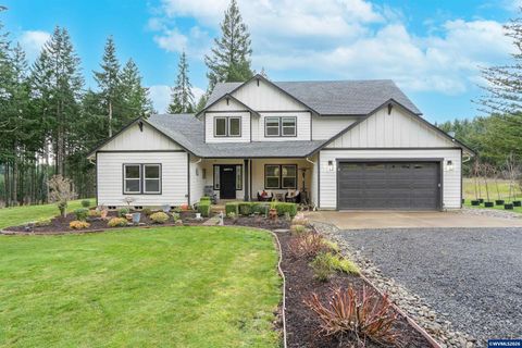 19724 DeSantis Ln SE Silverton OR 97381