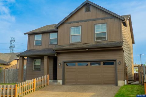 3152 NE Lily Ln McMinnville OR 97128