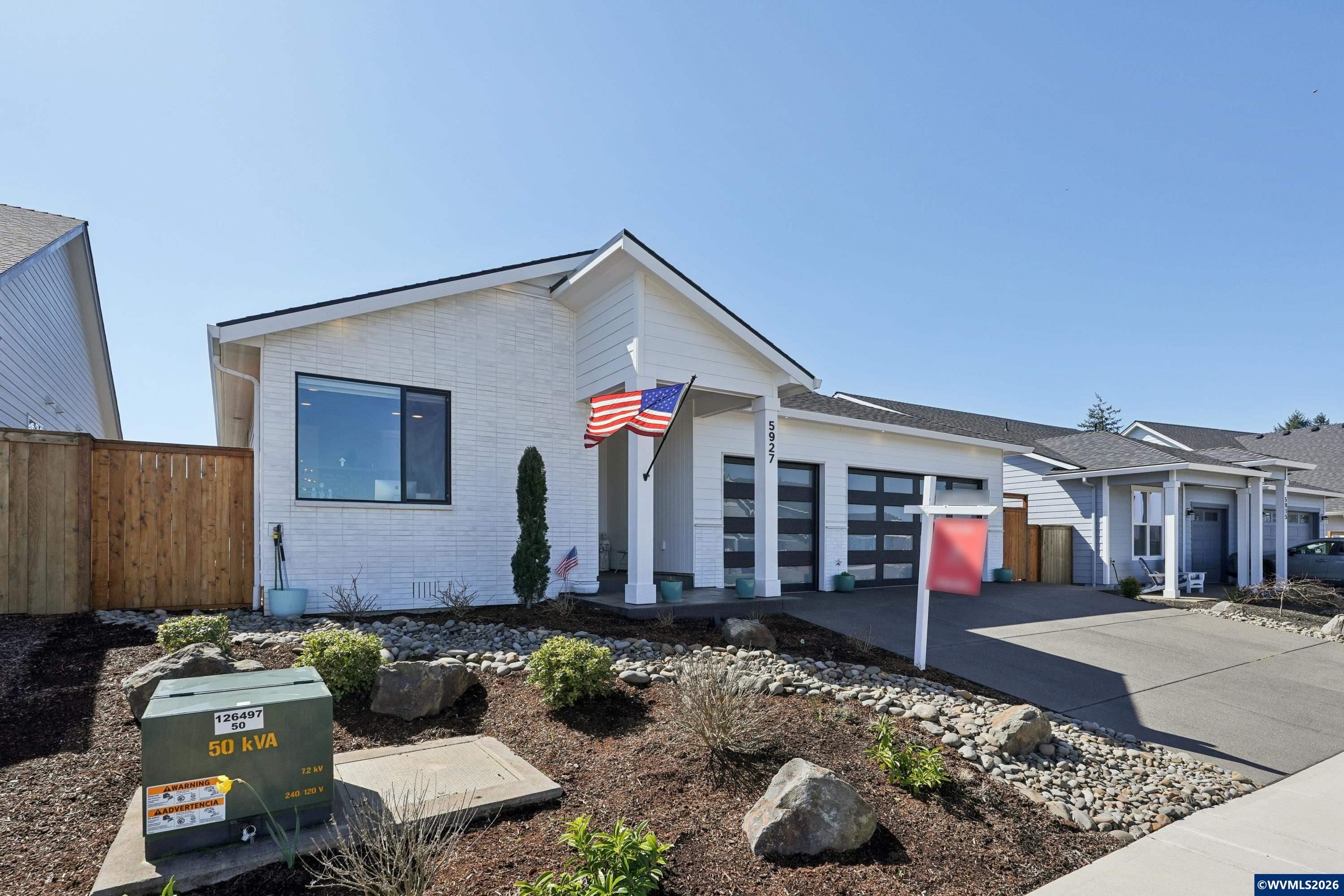 5927 Evangelista St S