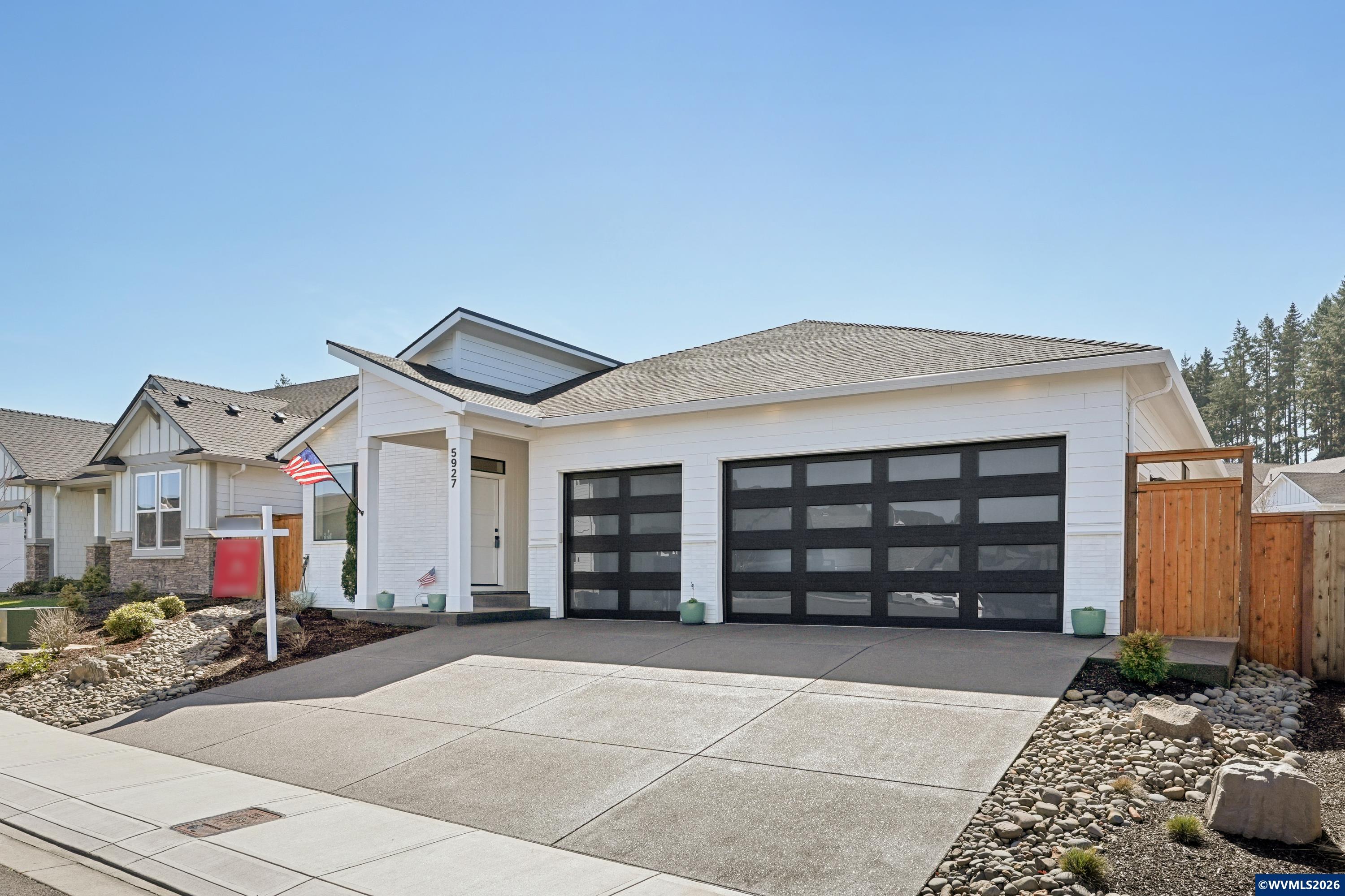 5927 Evangelista St S