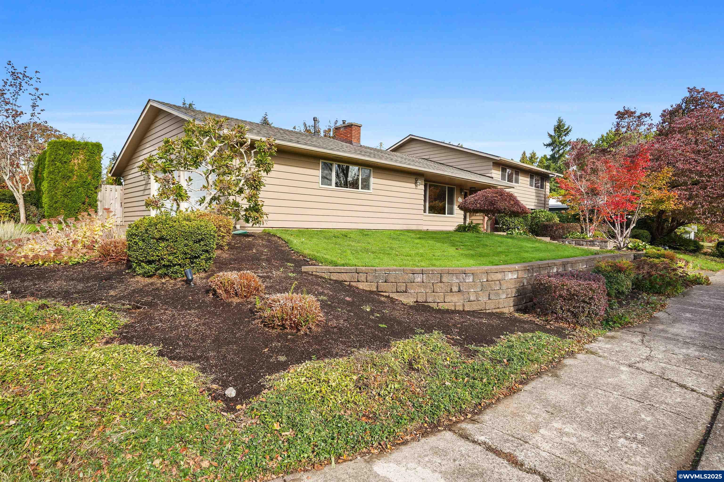 1453 Jordan Dr
