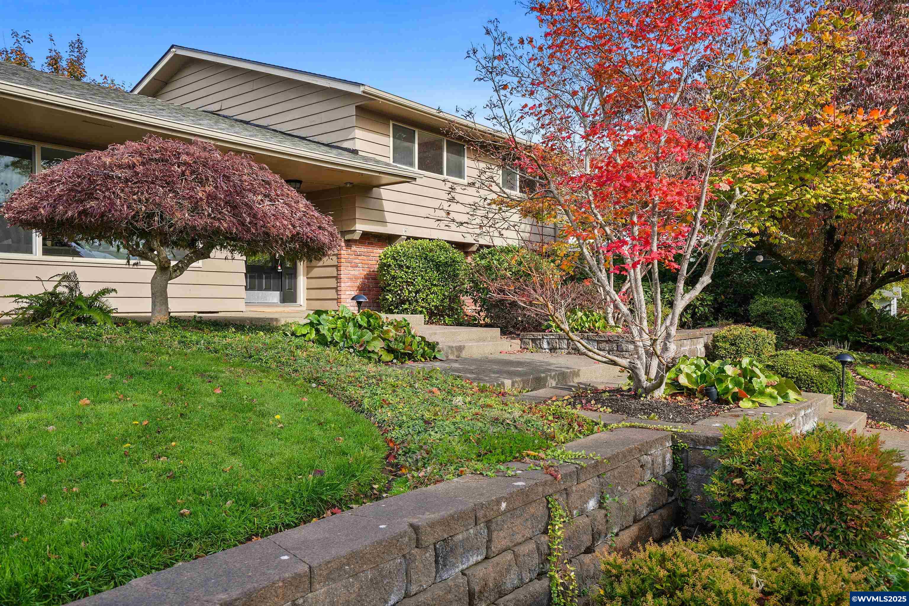 1453 Jordan Dr