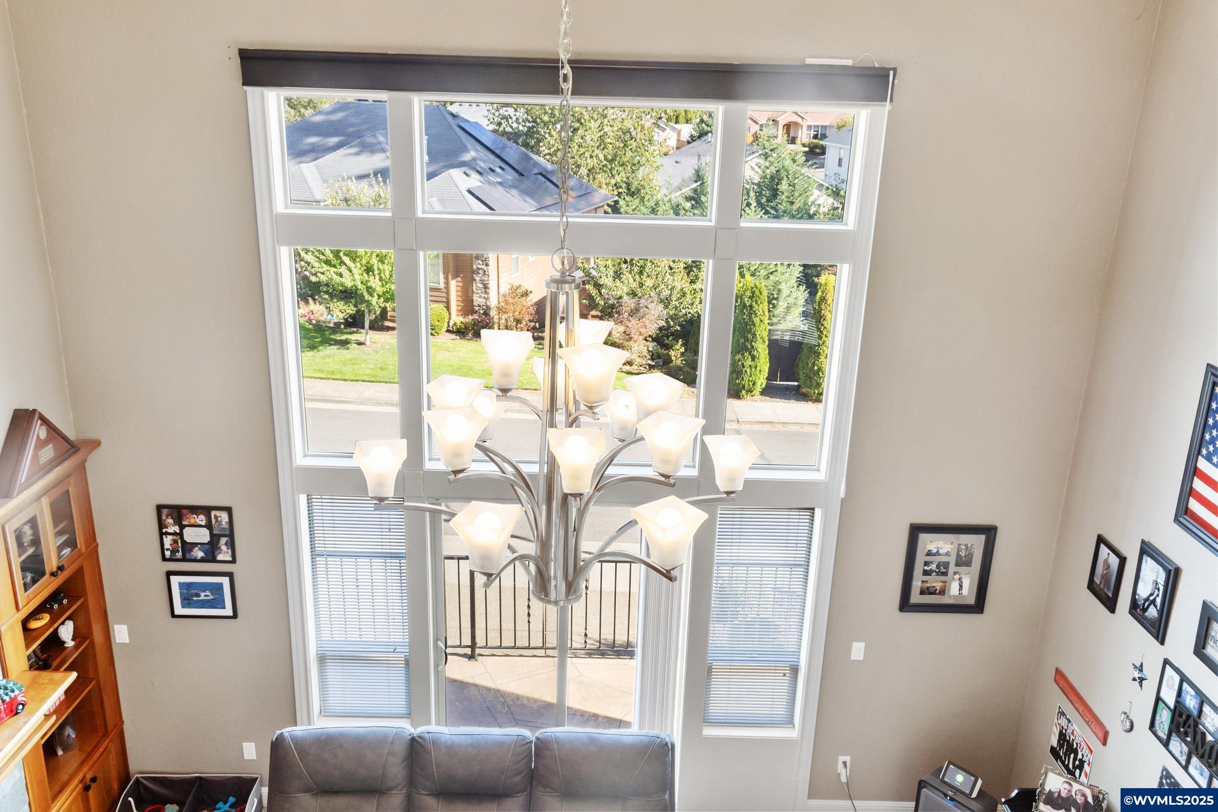 4697 Southampton Dr SE