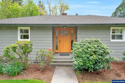 MLS: 827941
