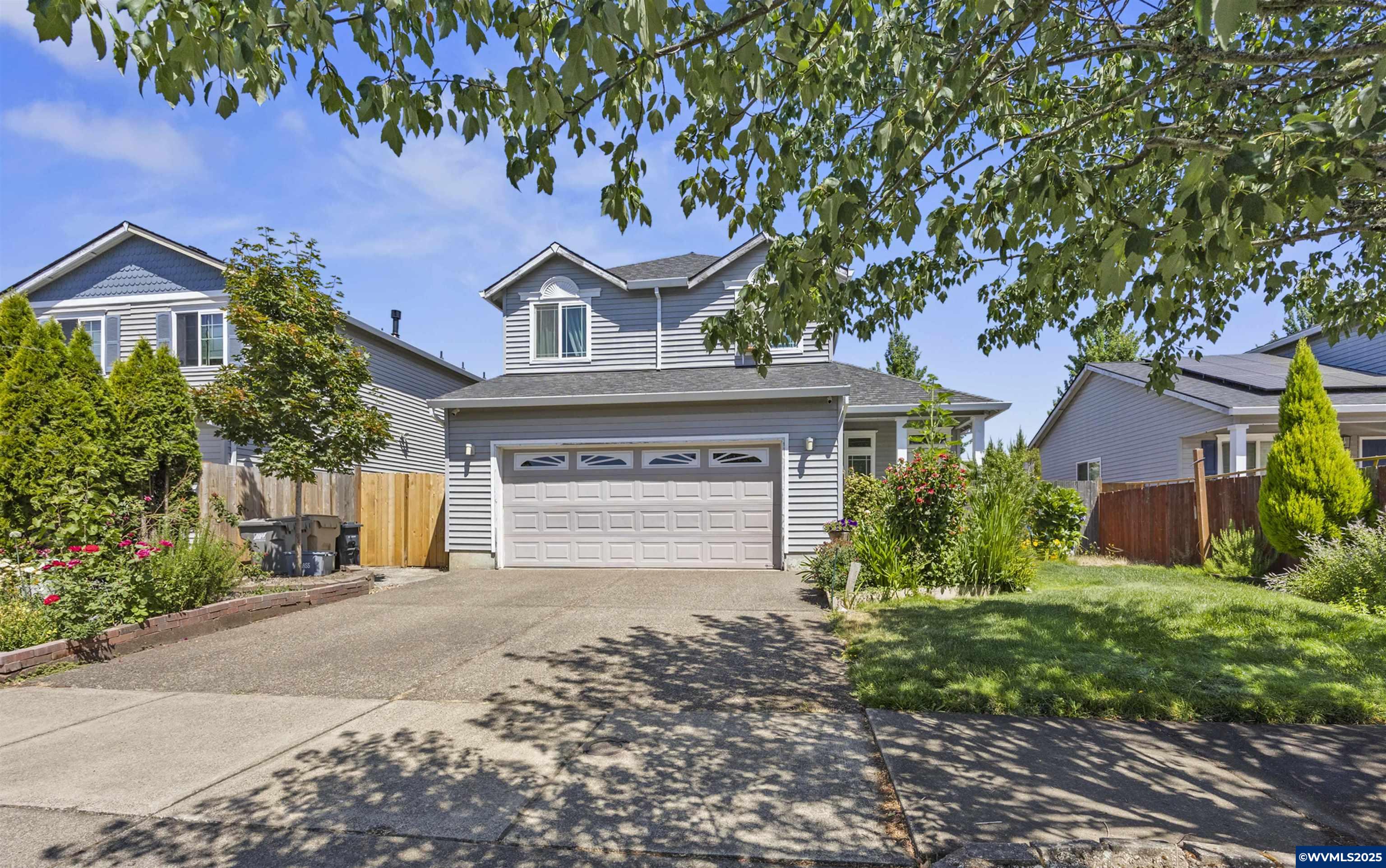 4417 MacKinaw Av SE