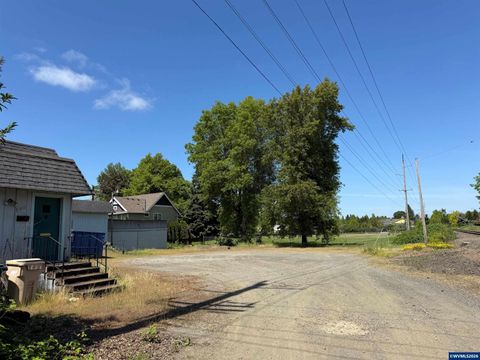 540 NW 6th St Corvallis OR 97330