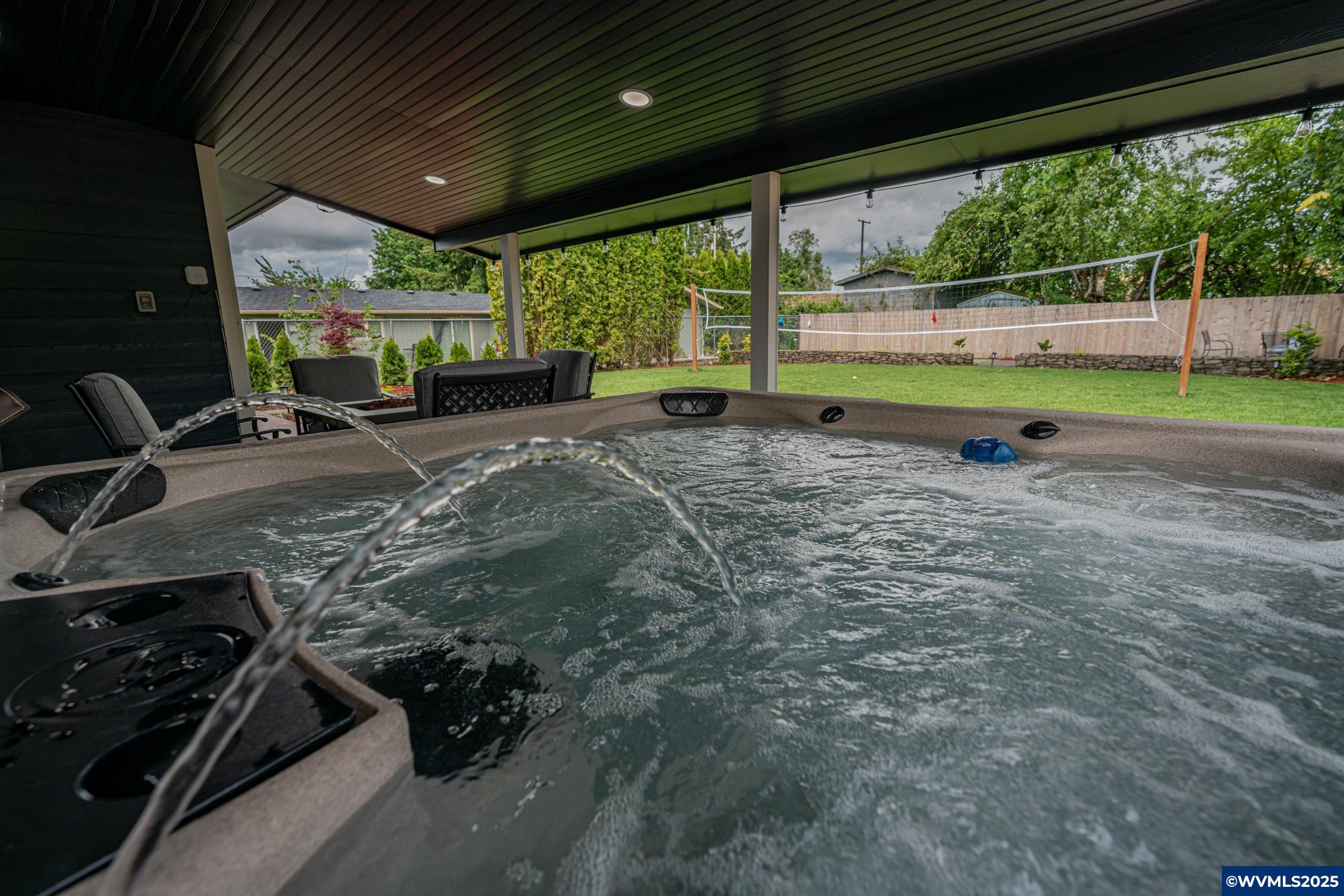 Independence, Oregon 97351, United States, 2 Bedrooms Bedrooms, ,1 BathroomBathrooms,Residential,Active,216876