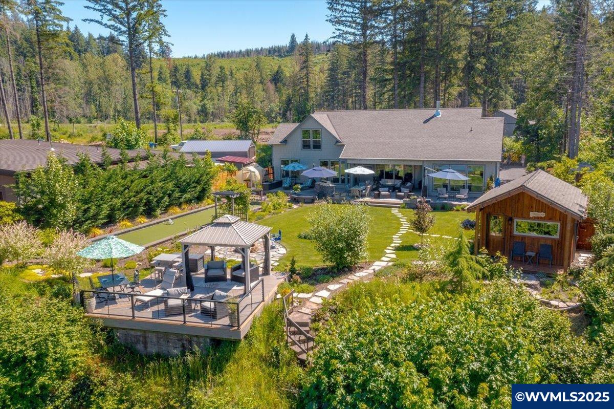 23757 Santiam Wy SE
