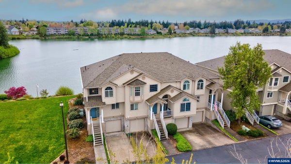 332 CRYSTAL SPRINGS LN N, KEIZER, OR 97303 - Image 4c6fb044a278c72711b6b0432e2ee714/377886247