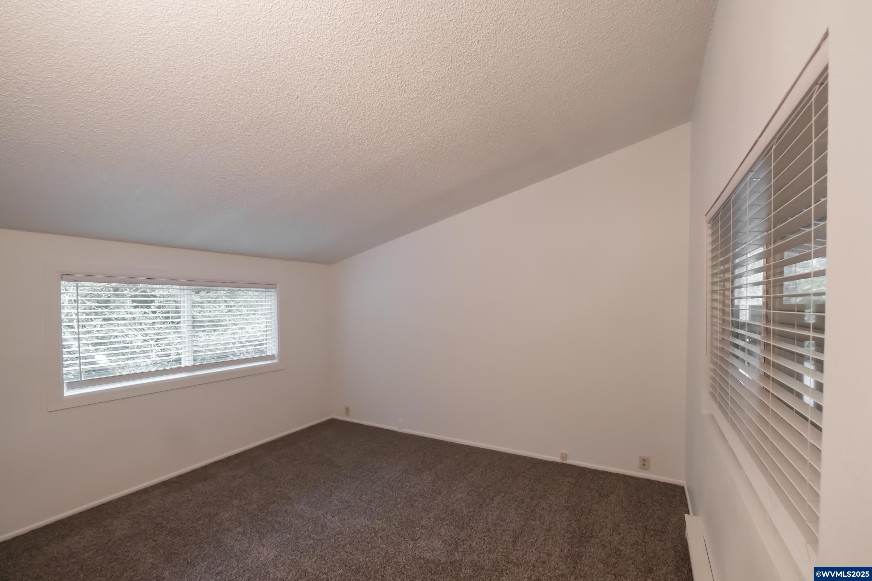 Florence, Oregon 97439, United States, 2 Bedrooms Bedrooms, ,2 BathroomsBathrooms,Residential,Active,95482