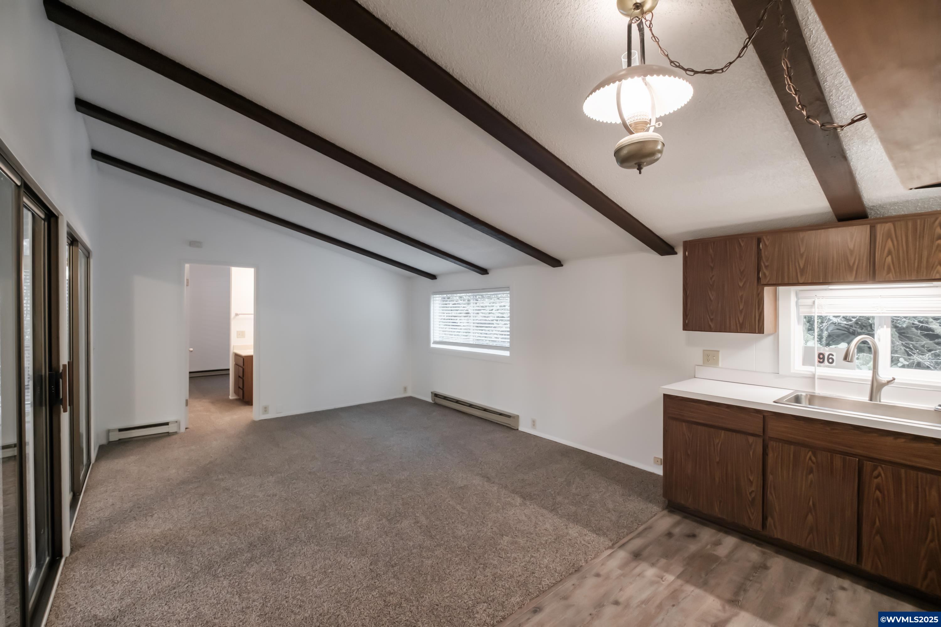 Florence, Oregon 97439, United States, 2 Bedrooms Bedrooms, ,2 BathroomsBathrooms,Residential,Active,95482