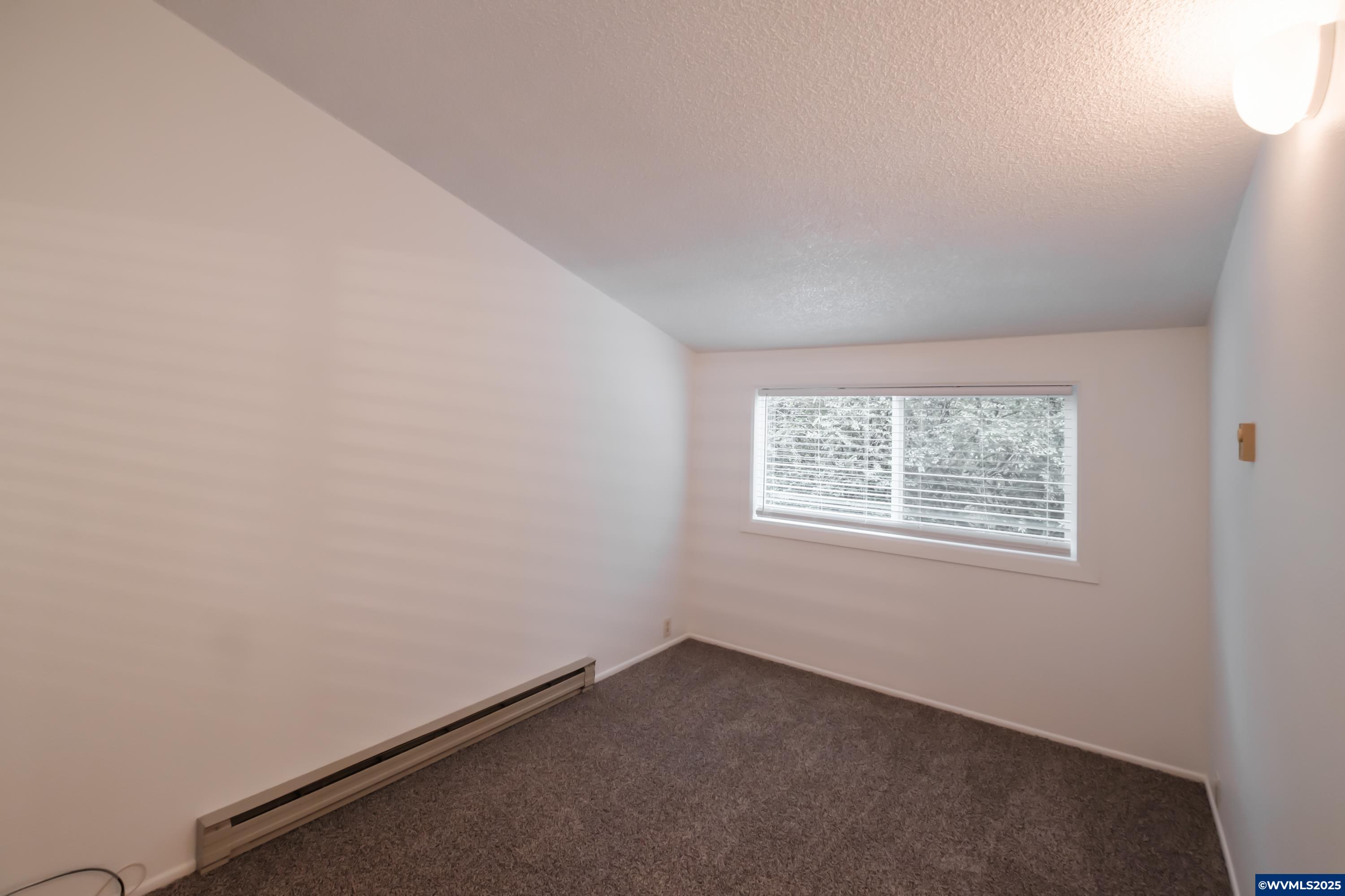 Florence, Oregon 97439, United States, 2 Bedrooms Bedrooms, ,2 BathroomsBathrooms,Residential,Active,95482