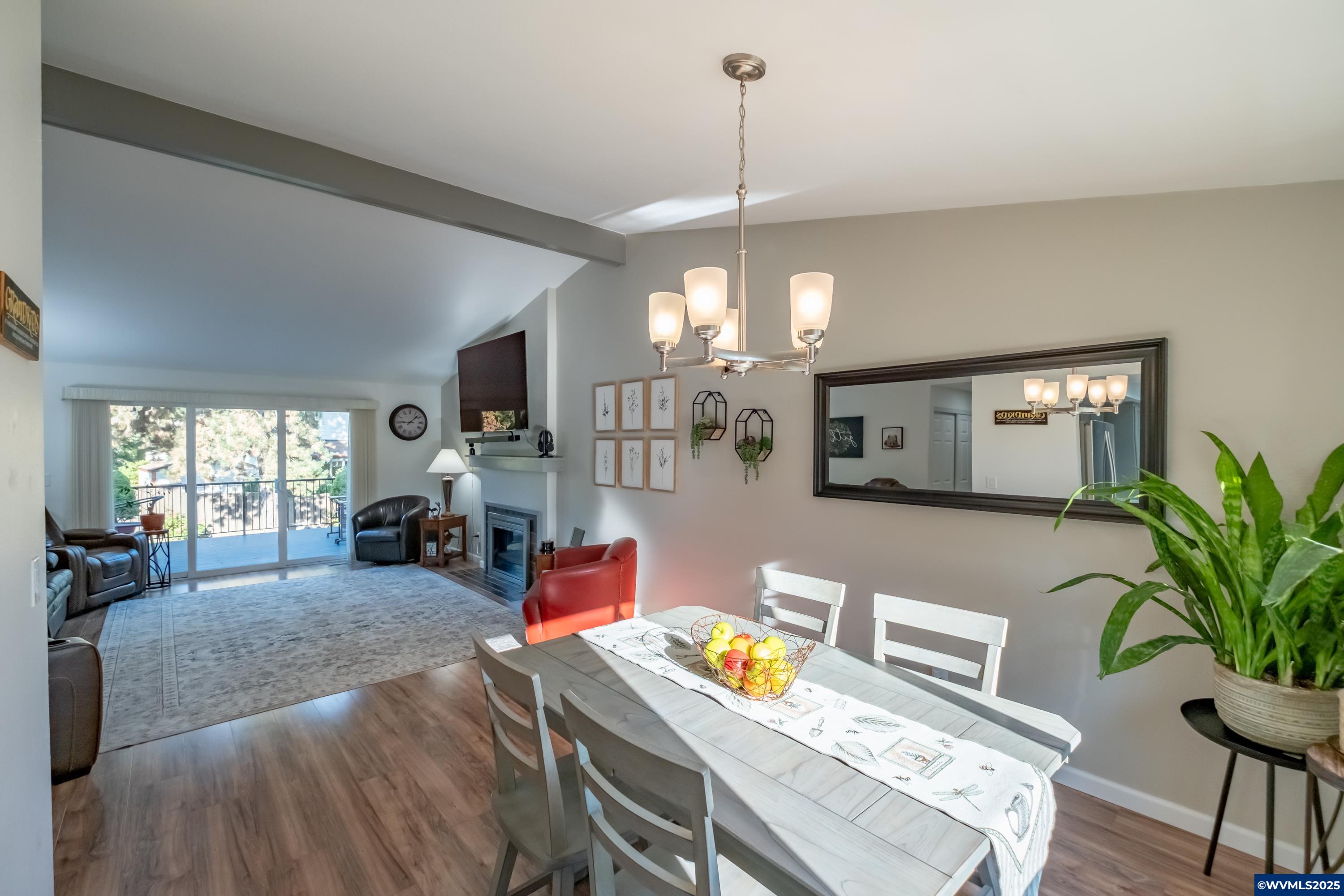 Salem, Oregon 97306, United States, 3 Bedrooms Bedrooms, ,2 BathroomsBathrooms,Residential,Active,216436