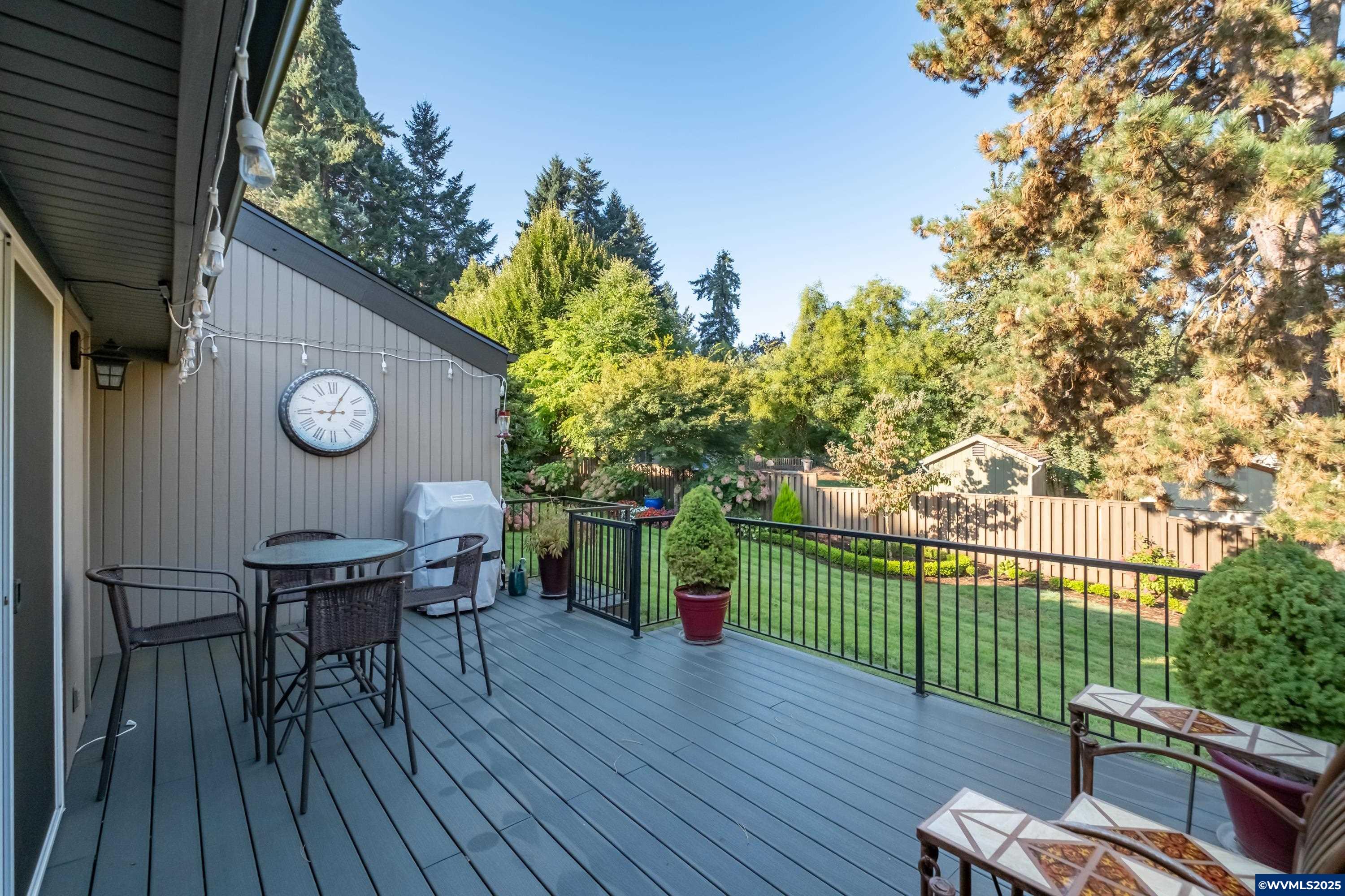 Salem, Oregon 97306, United States, 3 Bedrooms Bedrooms, ,2 BathroomsBathrooms,Residential,Active,216436