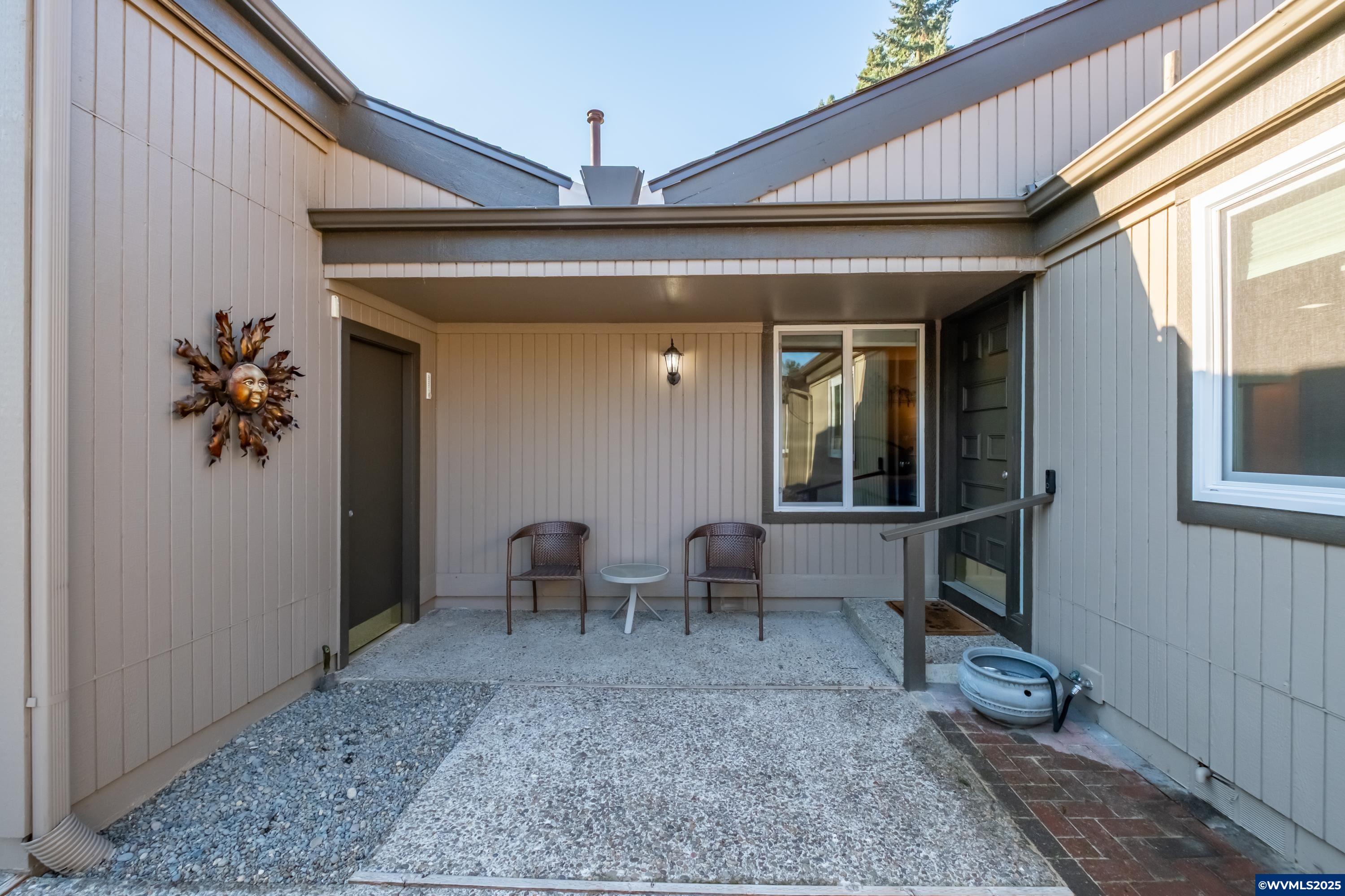 Salem, Oregon 97306, United States, 3 Bedrooms Bedrooms, ,2 BathroomsBathrooms,Residential,Active,216436