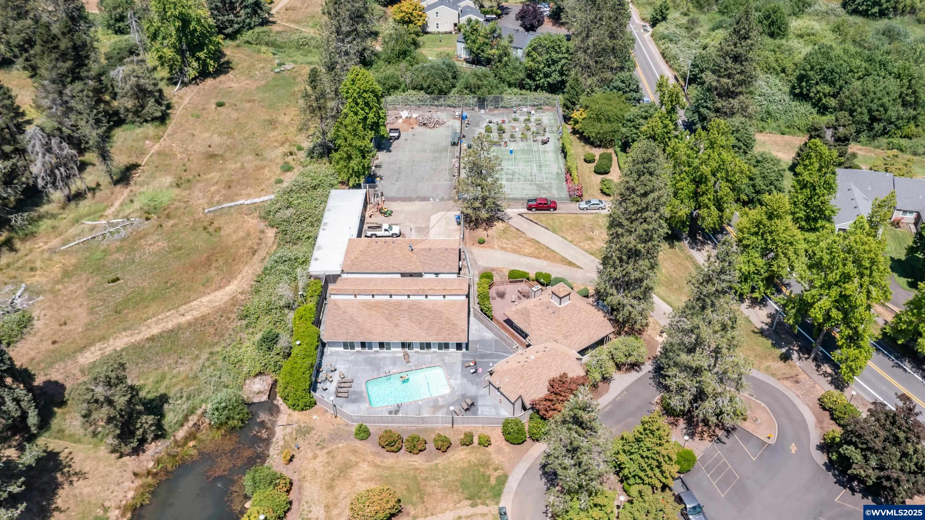 Salem, Oregon 97306, United States, 3 Bedrooms Bedrooms, ,2 BathroomsBathrooms,Residential,Active,216436