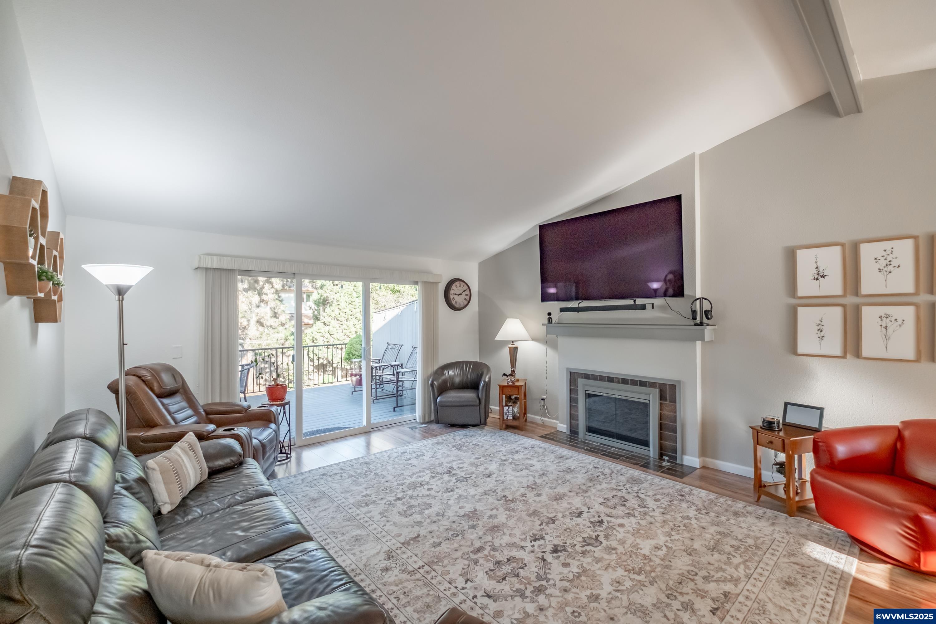 Salem, Oregon 97306, United States, 3 Bedrooms Bedrooms, ,2 BathroomsBathrooms,Residential,Active,216436