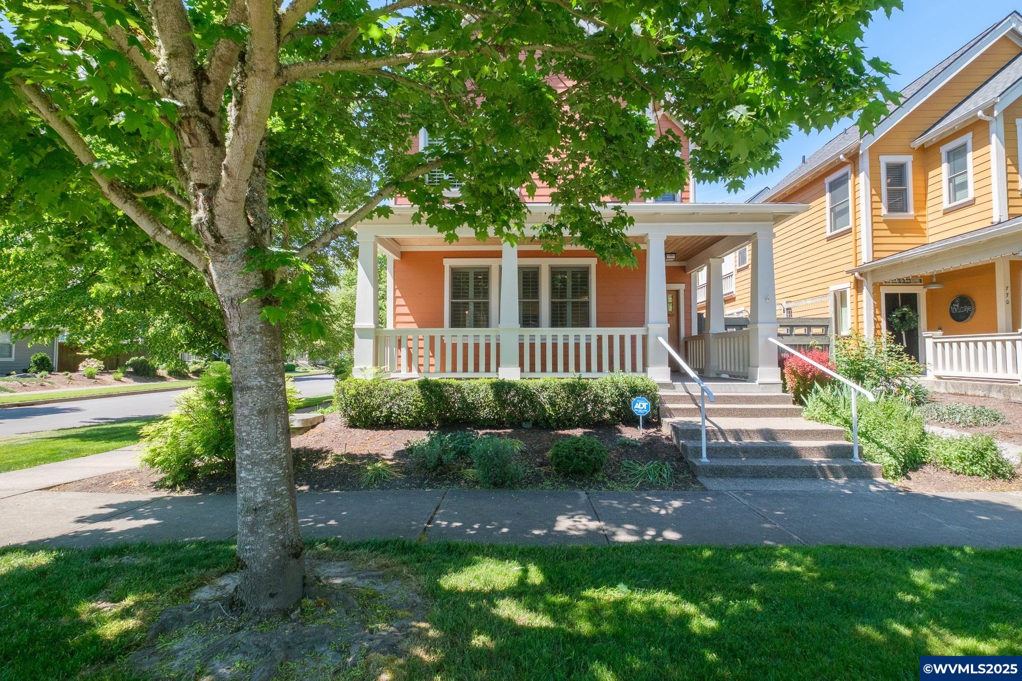 782 Edwards Rd S