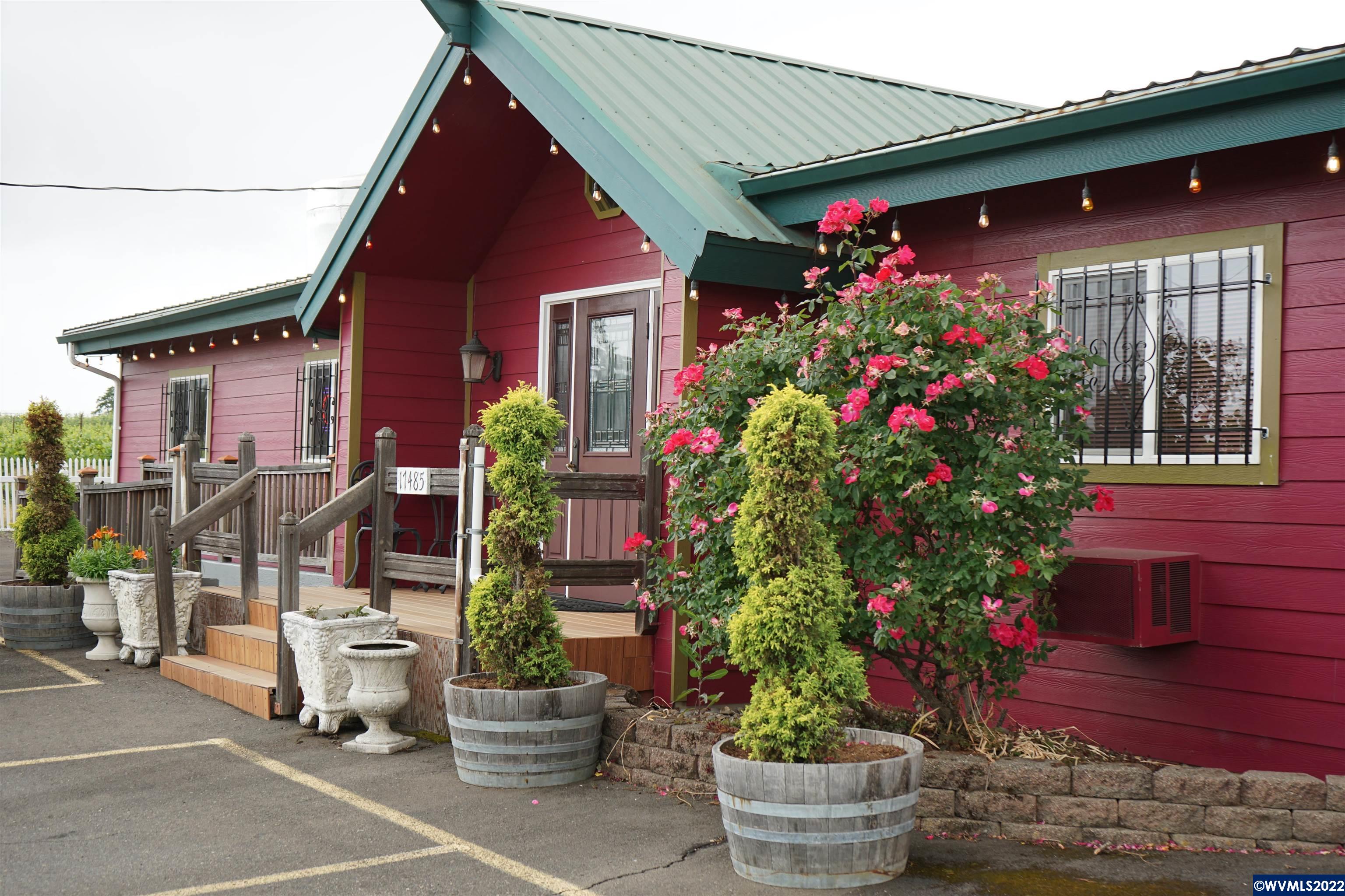 17485 Highway 22