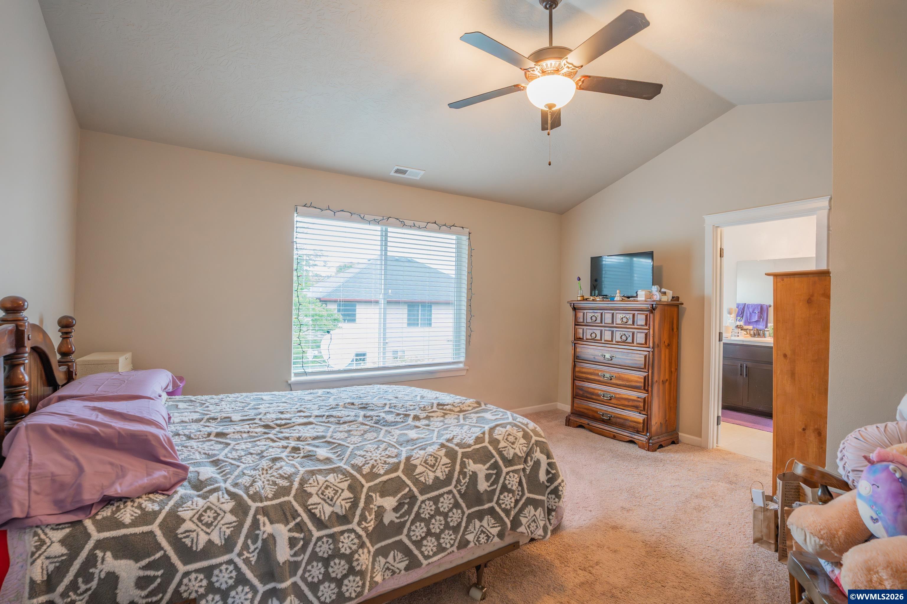 1013 Robbins Ct