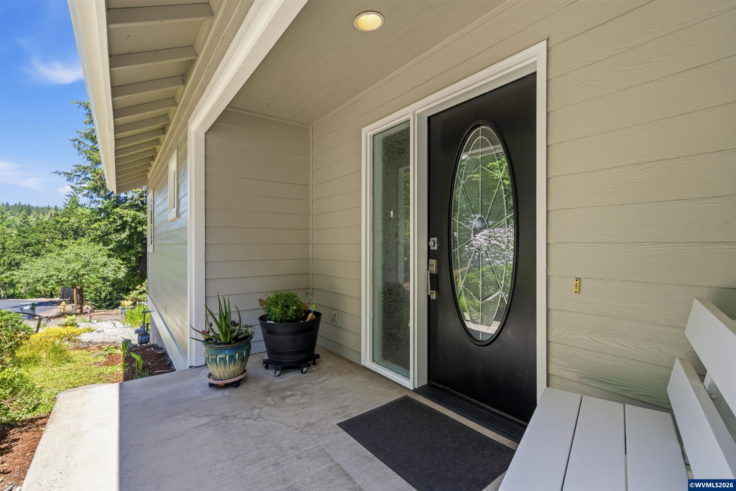 151 Rockridge Lp