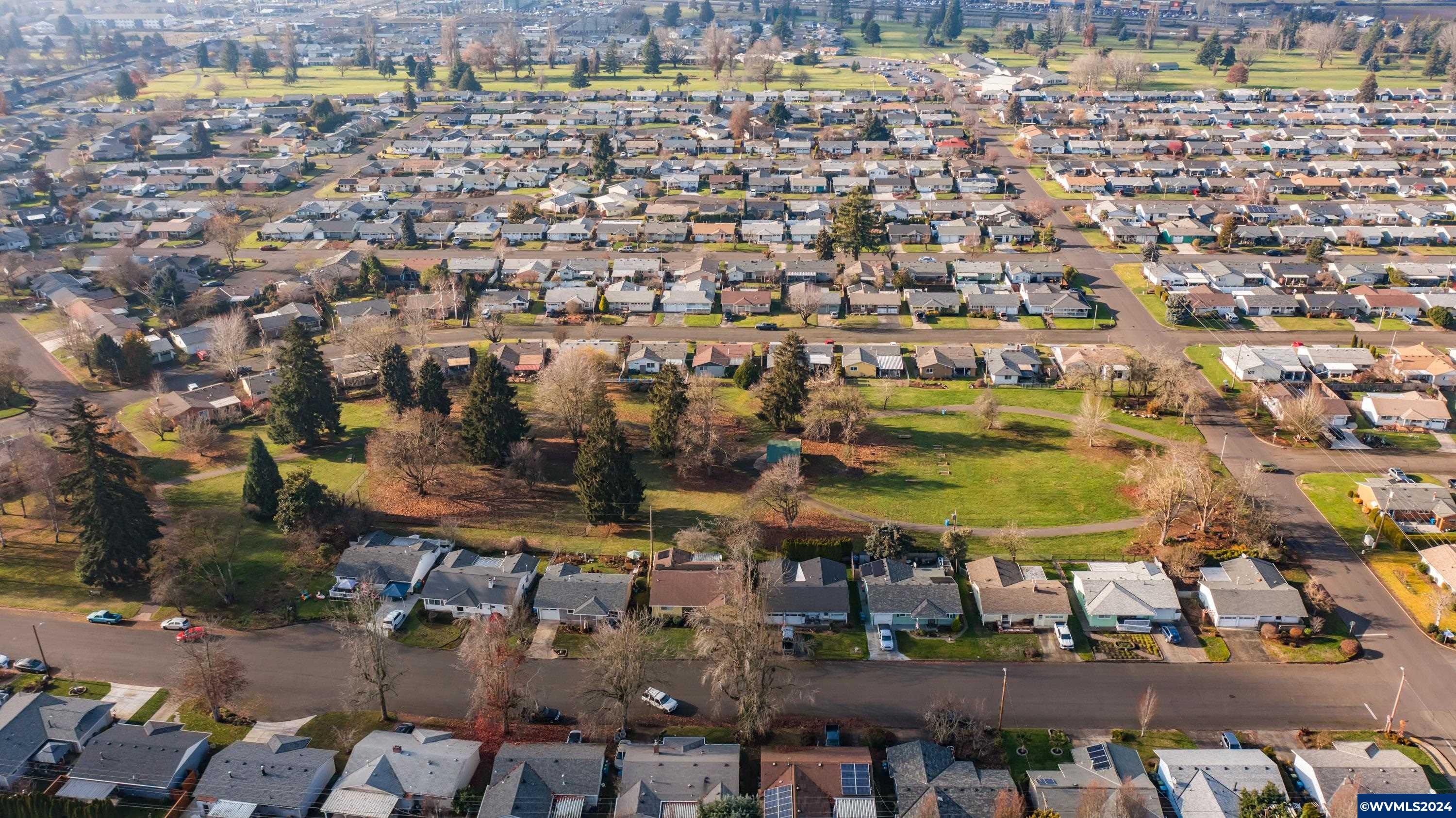 Woodburn, Oregon 97071, United States, 2 Bedrooms Bedrooms, ,2 BathroomsBathrooms,Residential,Pending,26750
