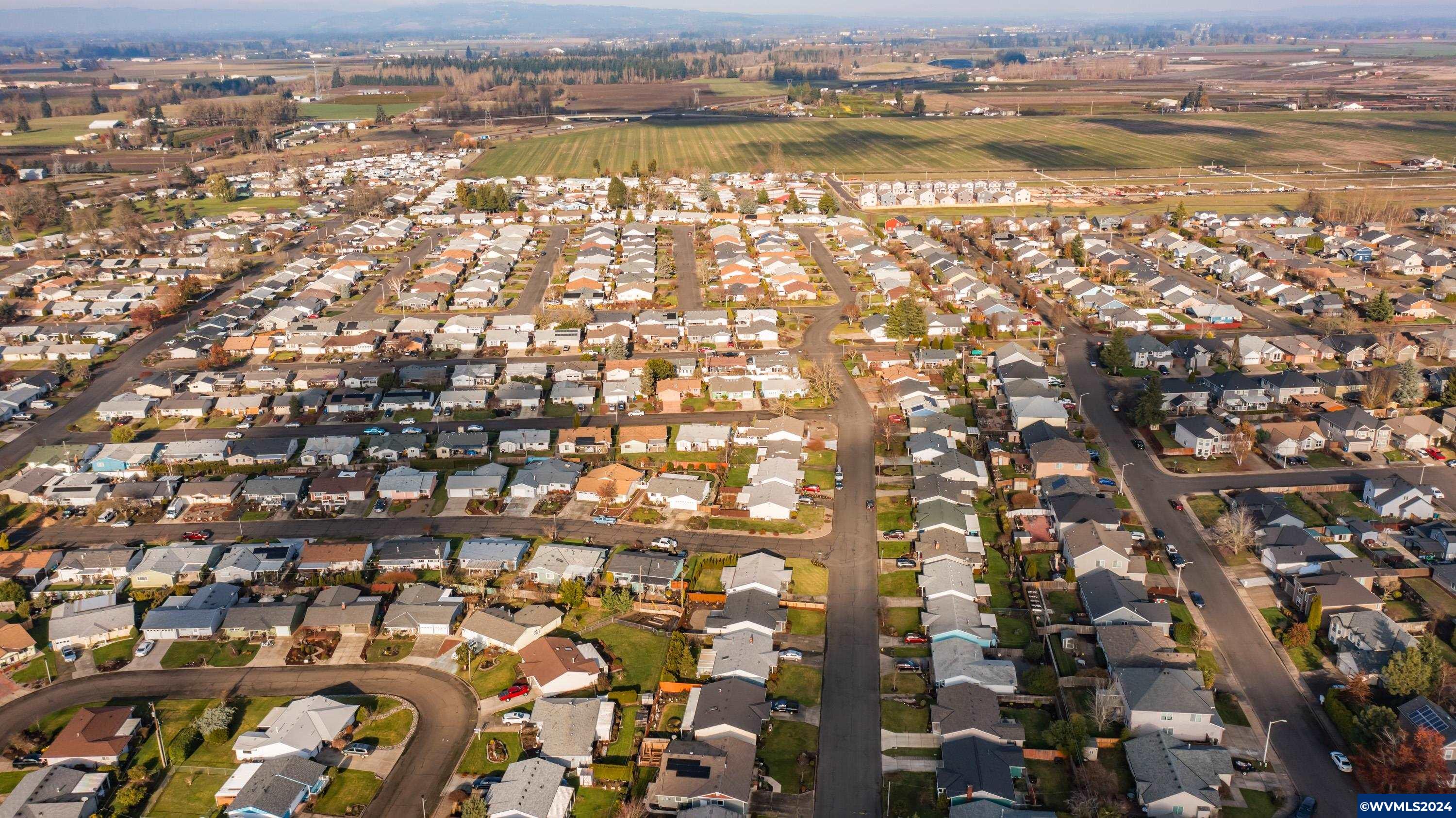 Woodburn, Oregon 97071, United States, 2 Bedrooms Bedrooms, ,2 BathroomsBathrooms,Residential,Pending,26750