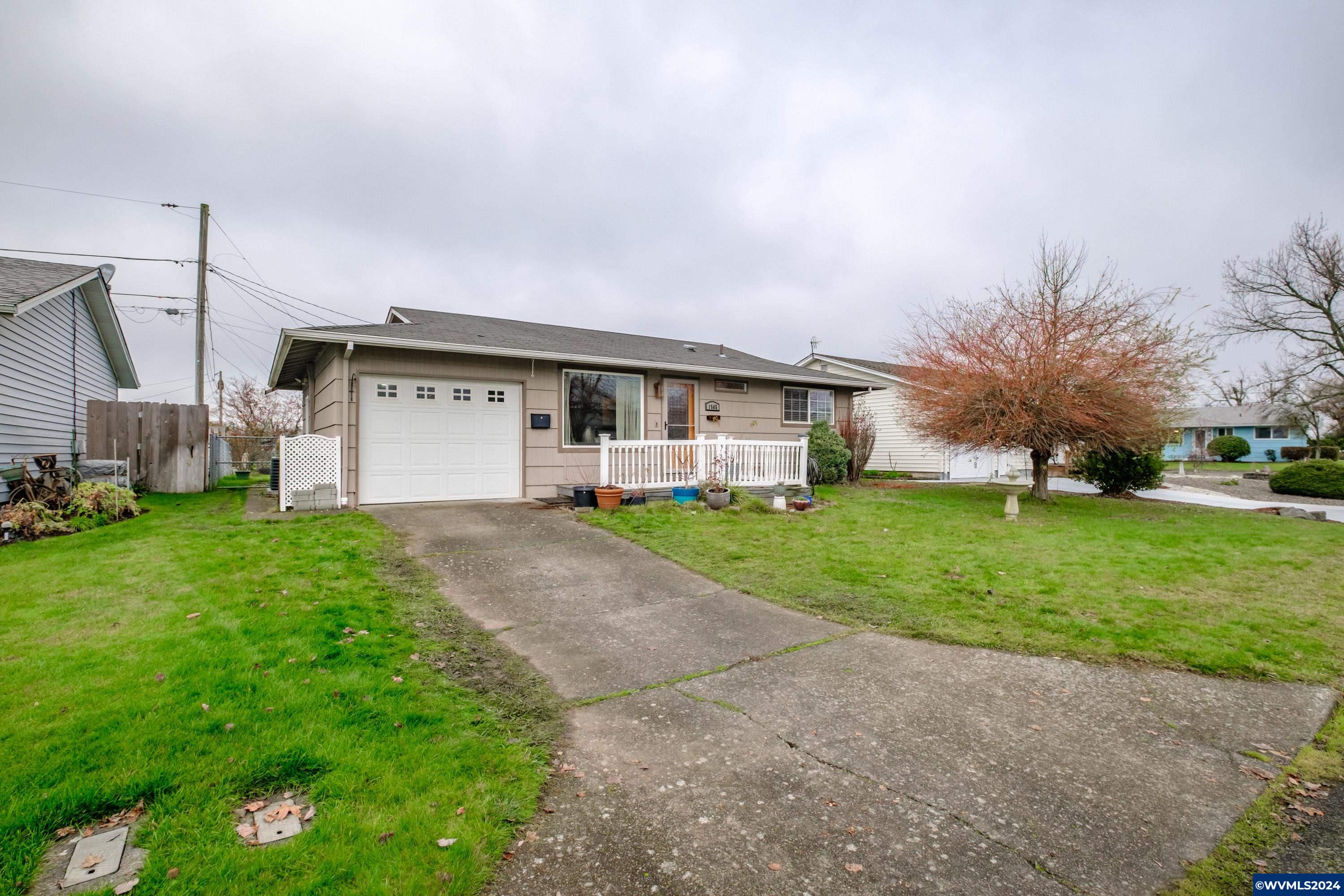 Woodburn, Oregon 97071, United States, 2 Bedrooms Bedrooms, ,2 BathroomsBathrooms,Residential,Pending,26750