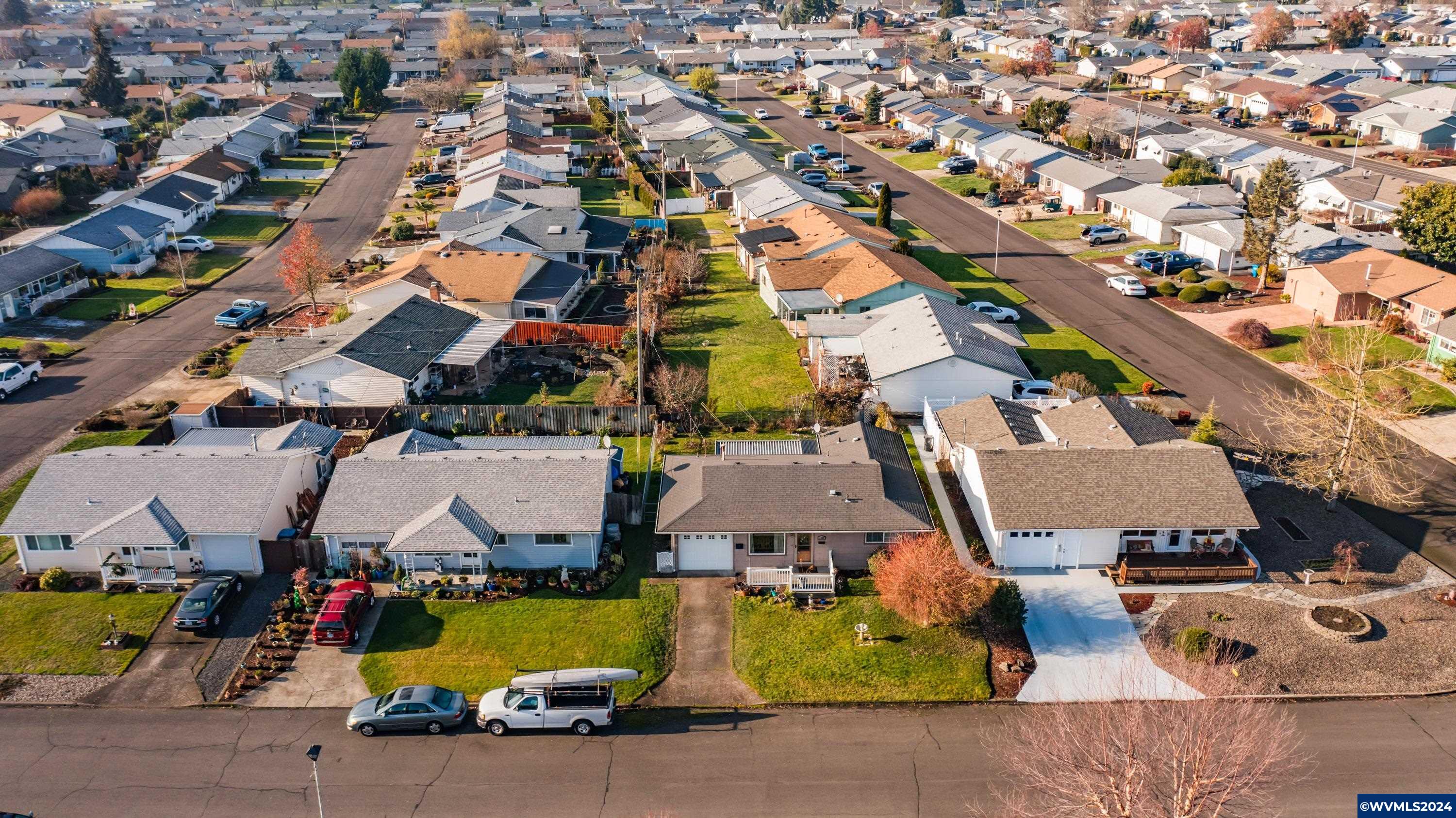Woodburn, Oregon 97071, United States, 2 Bedrooms Bedrooms, ,2 BathroomsBathrooms,Residential,Pending,26750
