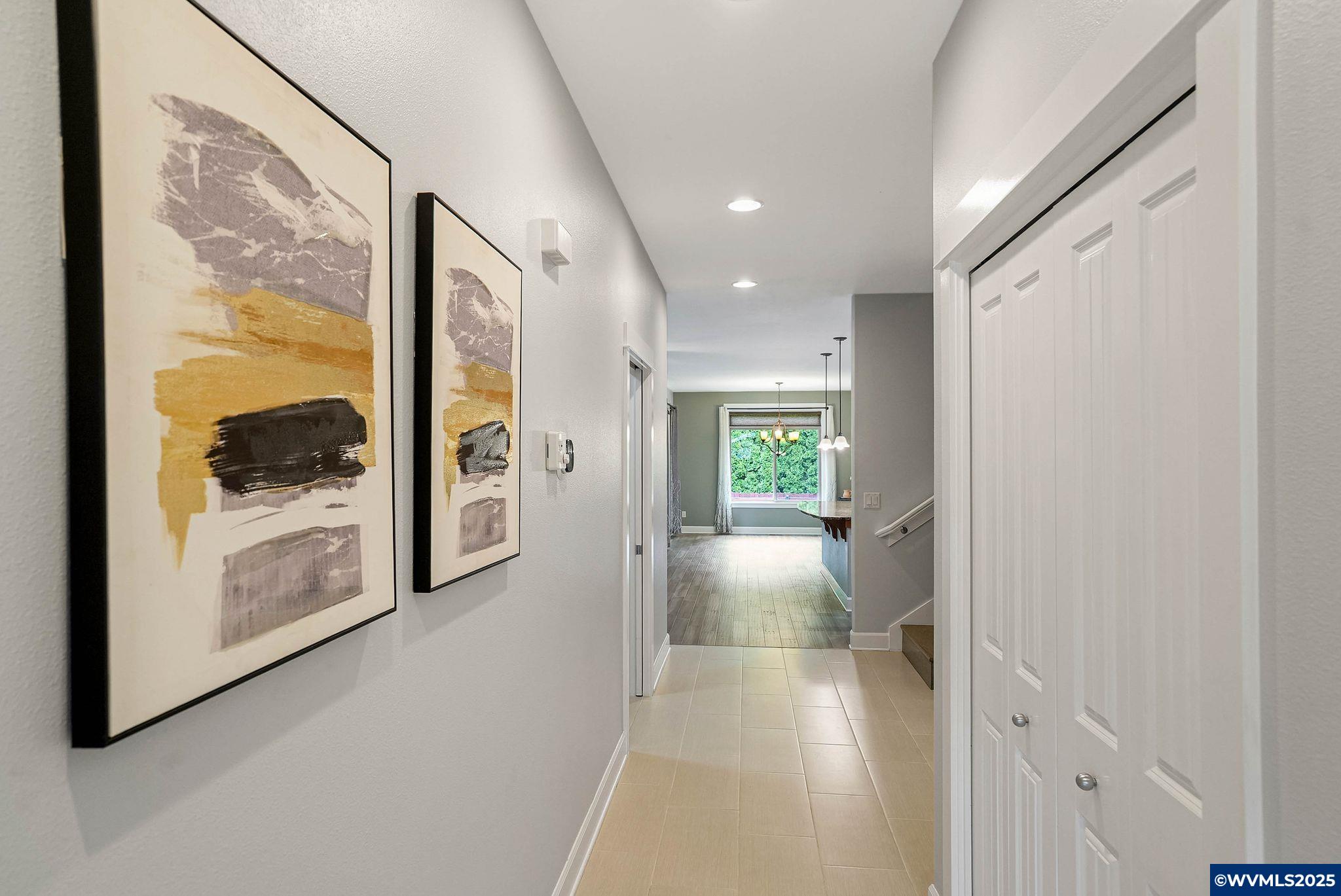 1125 Cole Pl