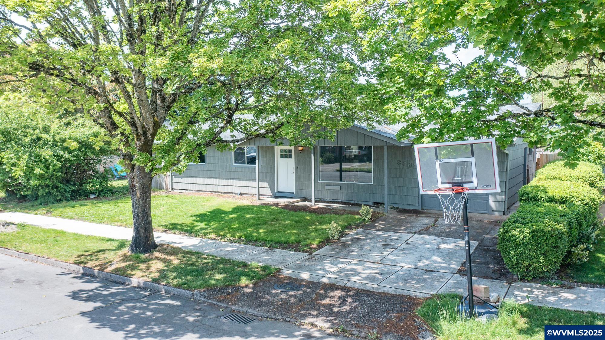 Salem, Oregon 97301, United States, 3 Bedrooms Bedrooms, ,1 BathroomBathrooms,Residential,Active,133851