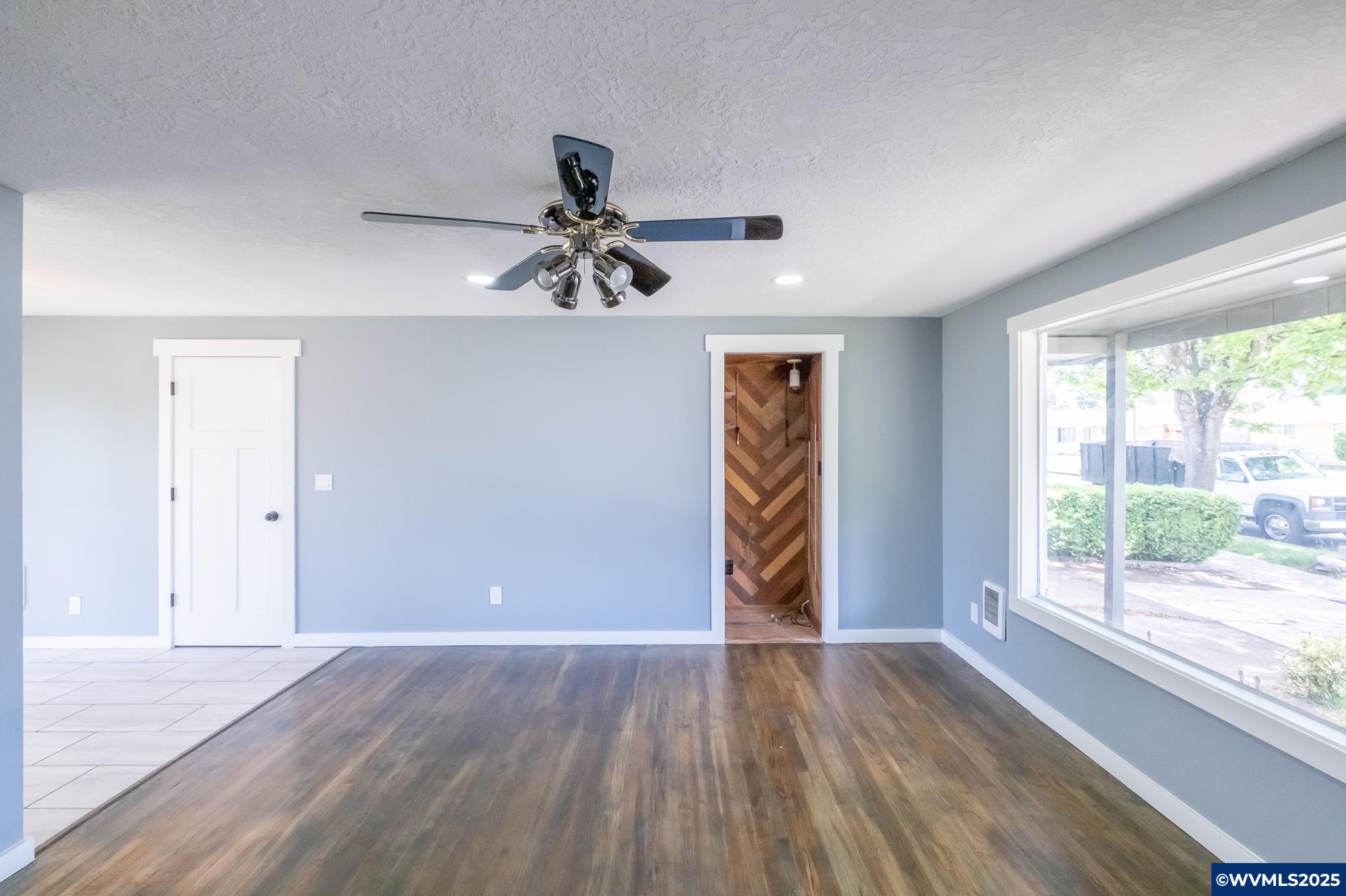 Salem, Oregon 97301, United States, 3 Bedrooms Bedrooms, ,1 BathroomBathrooms,Residential,Active,133851