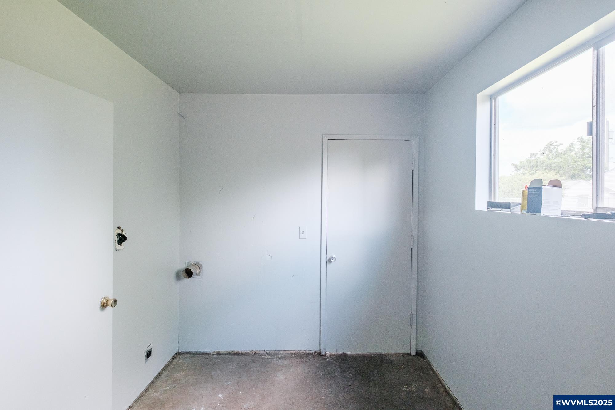 Salem, Oregon 97301, United States, 3 Bedrooms Bedrooms, ,1 BathroomBathrooms,Residential,Active,133851