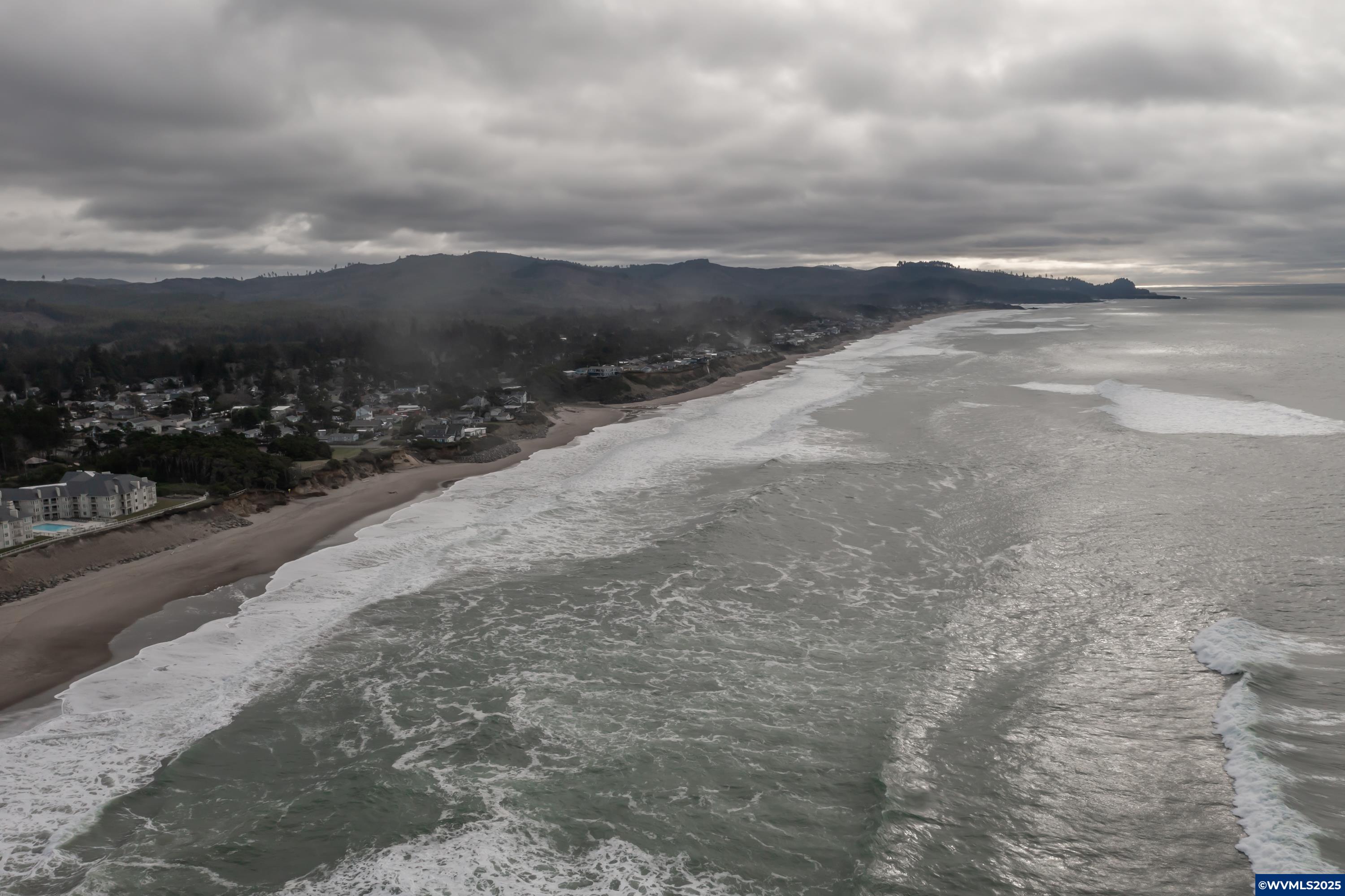 Gleneden Beach, Oregon 97388, United States, 2 Bedrooms Bedrooms, ,3 BathroomsBathrooms,Residential,Active,17126