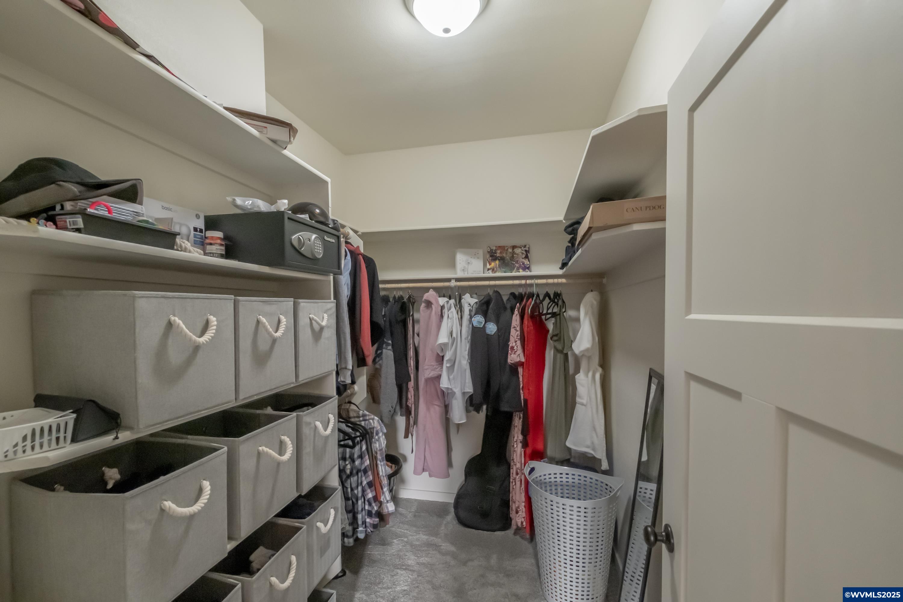 Gleneden Beach, Oregon 97388, United States, 2 Bedrooms Bedrooms, ,3 BathroomsBathrooms,Residential,Active,17126